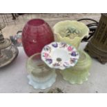 AN ASSORTMENT OF VINTAGE AND RETRO GLASS AND CERAMIC LAMP SHADES