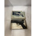 A BOXED WEBLEY AND SCOTT 177 CALIBRE MARK I AIR PISTOL WITH 16.5 CM BARREL, SERIAL NUMBER 139