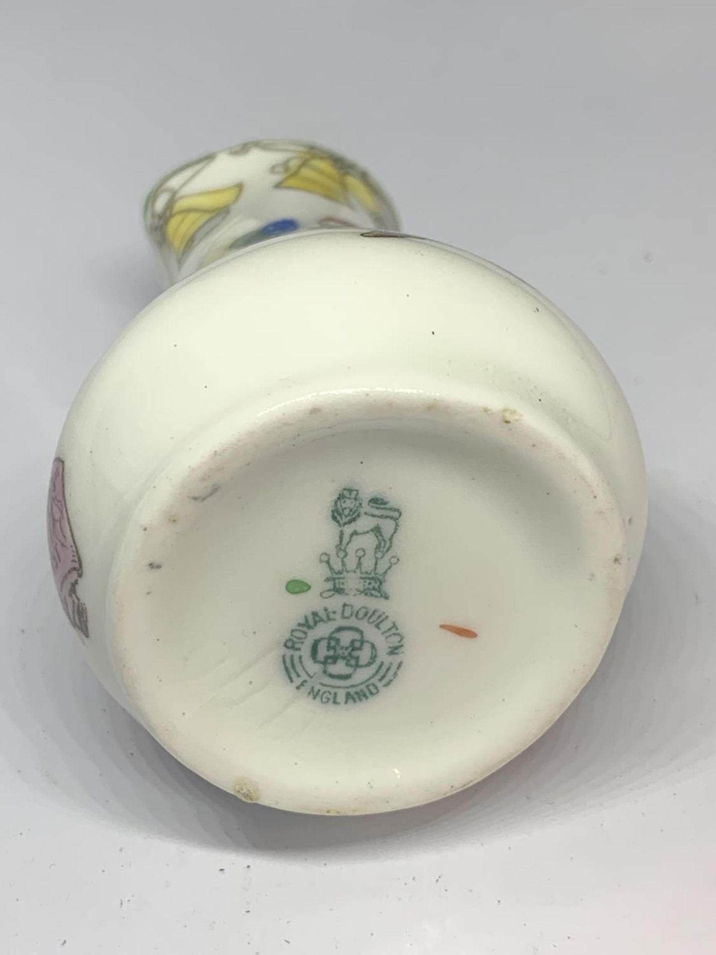 A MINIATURE ROYAL DOULTON JUG - Image 3 of 3