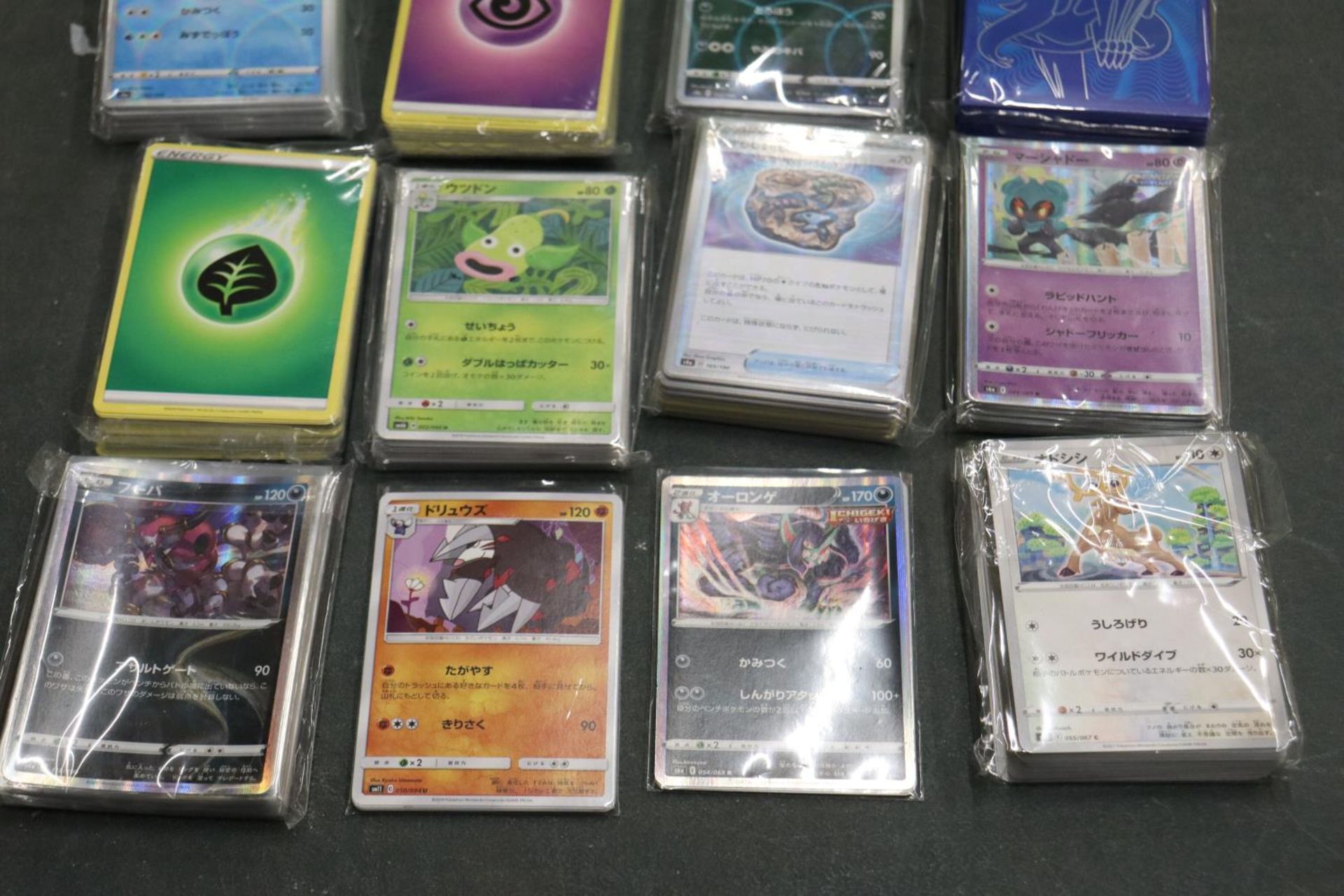 A LARGE COLLECTION OF JAPANESE POKEMON CARDS AND SLEEVES - Bild 2 aus 7