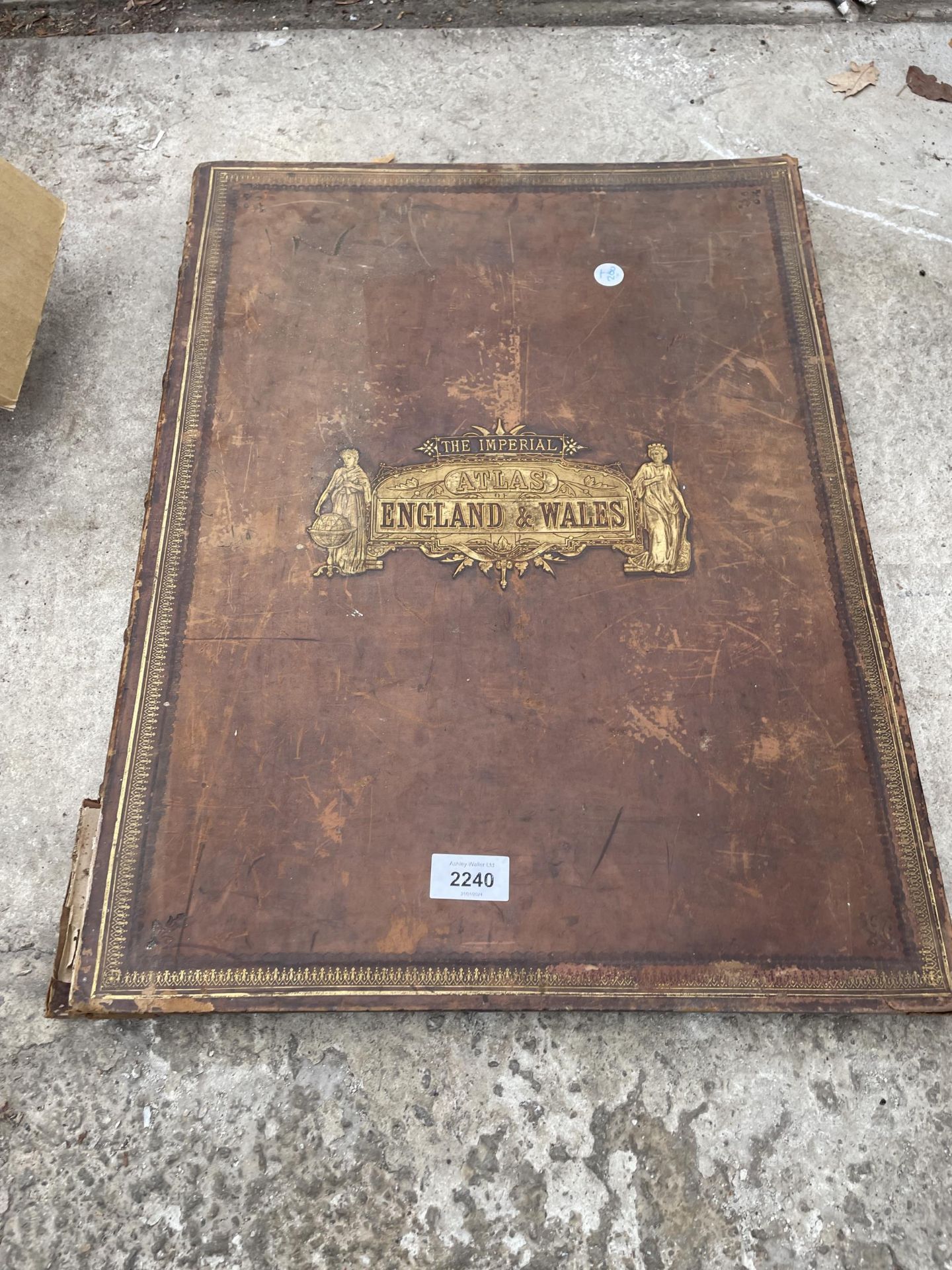A VINTAGE LEATHER BOUND IMPERIAL ATLAS OF ENGLAND AND WALES