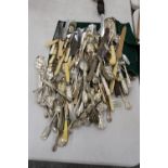 A LARGE QUANTITY OF VINTAGE FLATWARE