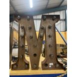 A GIANT FAIRGROUND METAL LIGHT UP LETTER M, 24 INCH X 21INCH