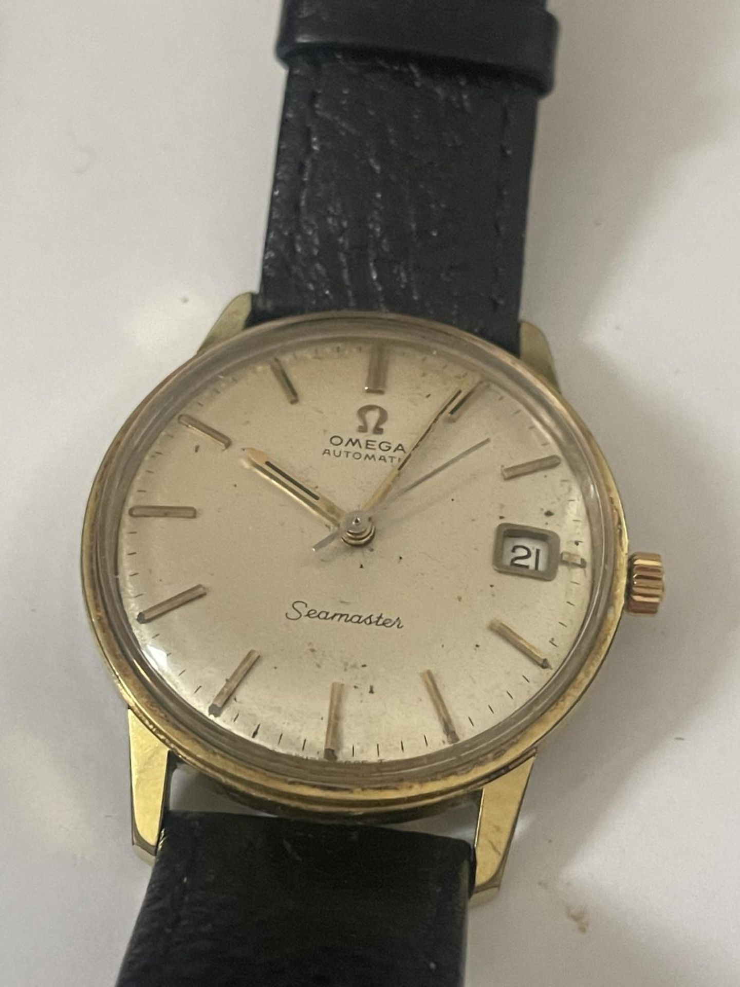A 1968 OMEGA SEAMASTER WATCH WITH ORIGINAL GUARANTEE, BOX, LEATHER STRAP AND METAL STRAP, SERVICE - Image 3 of 7
