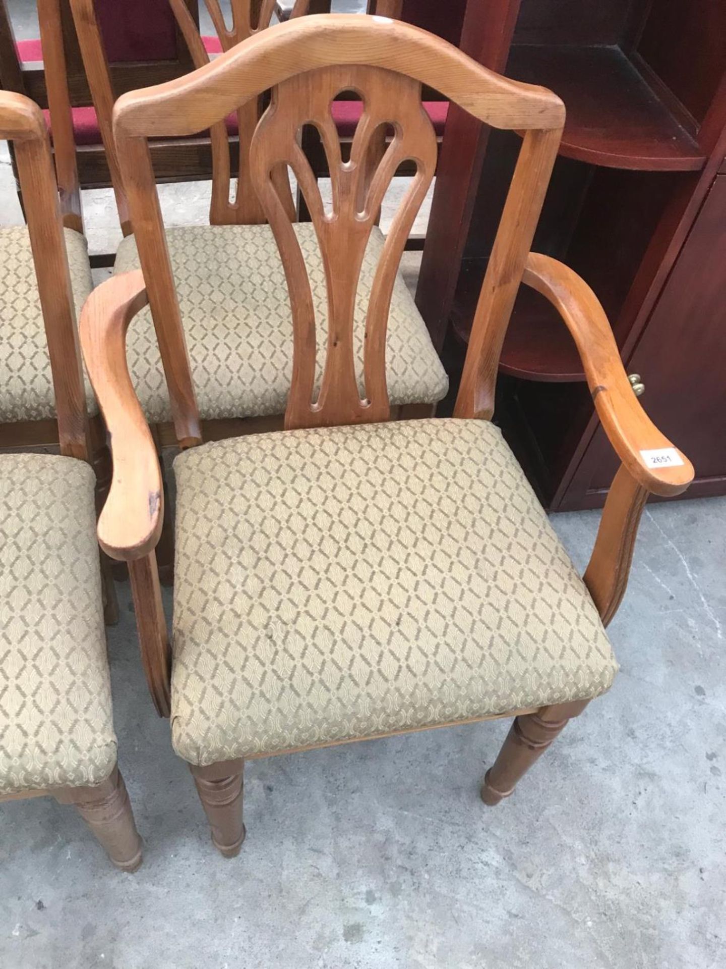 A SET OF EIGHT MODERN PINE DUCAL DINING CHAIRS, TWO BEING CARVERS, WITH PIERCED SPLAT BACKS - Image 2 of 3