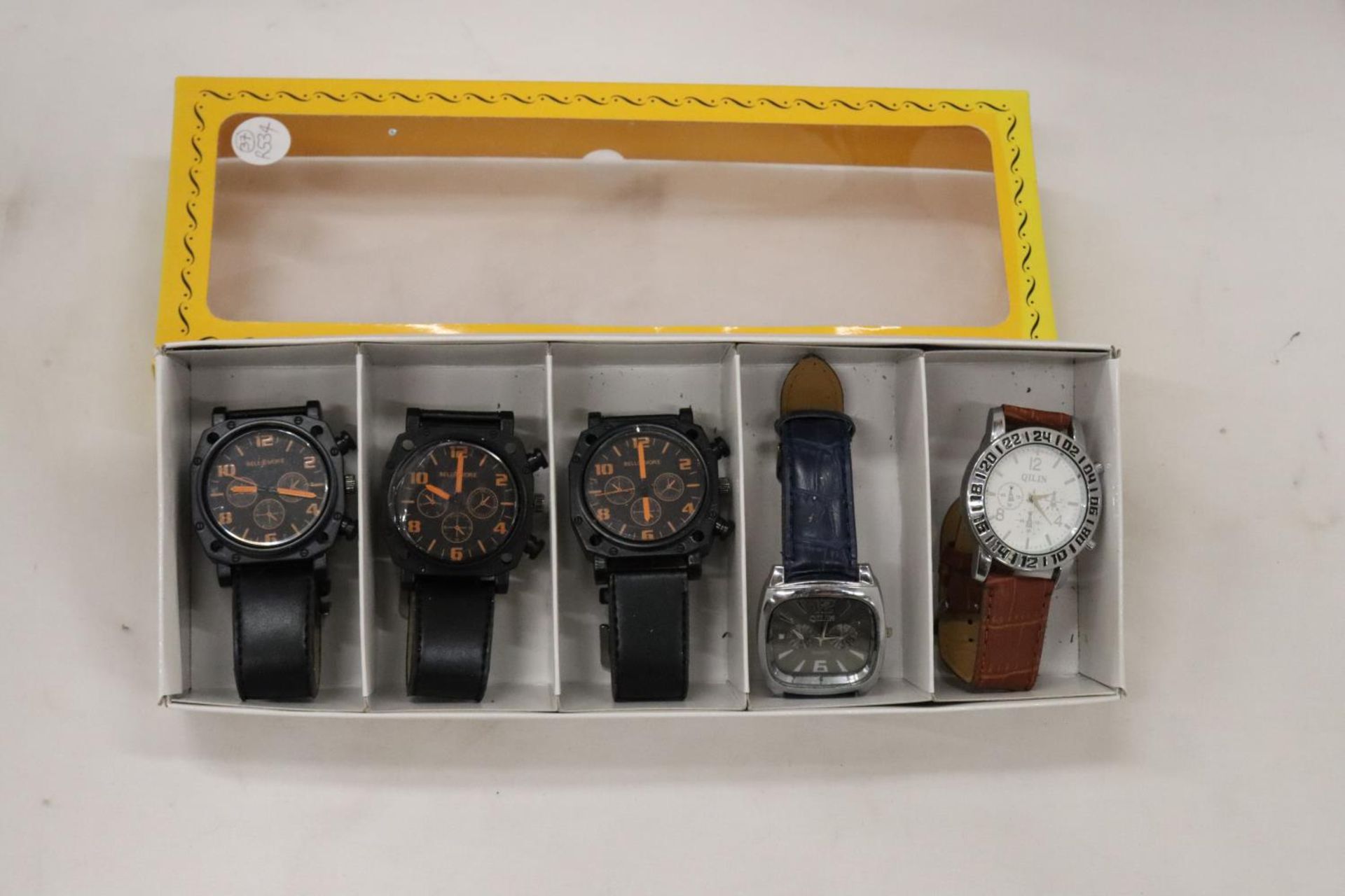 FIVE ASSORTED WRISTWATCHES - Image 2 of 6