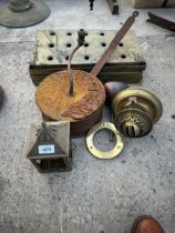 AN ASSORTMENT OF VINTAGE ITEMS TO INCLUDE DRIP TRAYS, OIL LAMP PARTS AND A LANTERN ETC