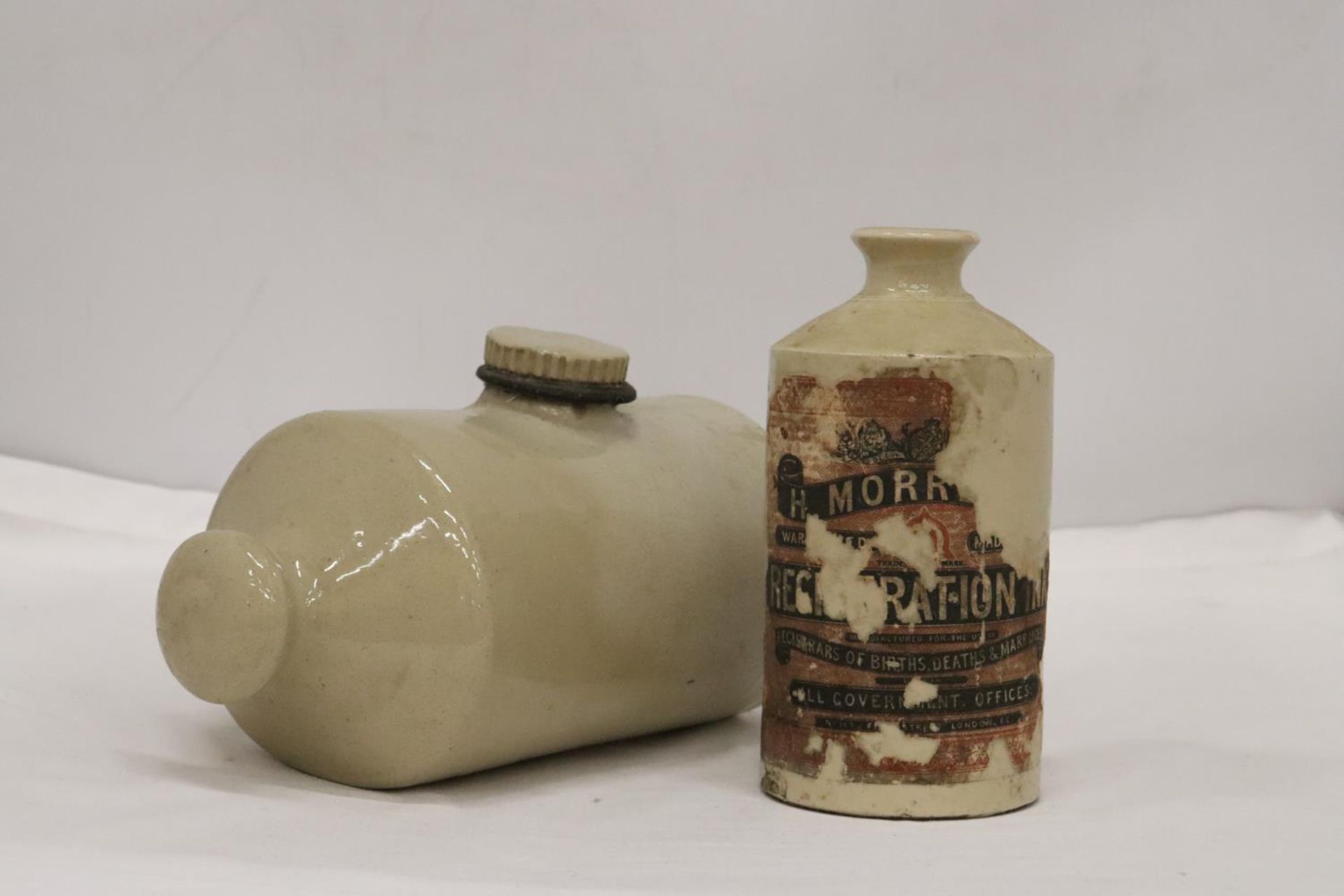 AN ANTIQUE STONEWARE LARGE INK BOTTLE TOGETHER WITH A STONE BED WARMER - Image 2 of 6