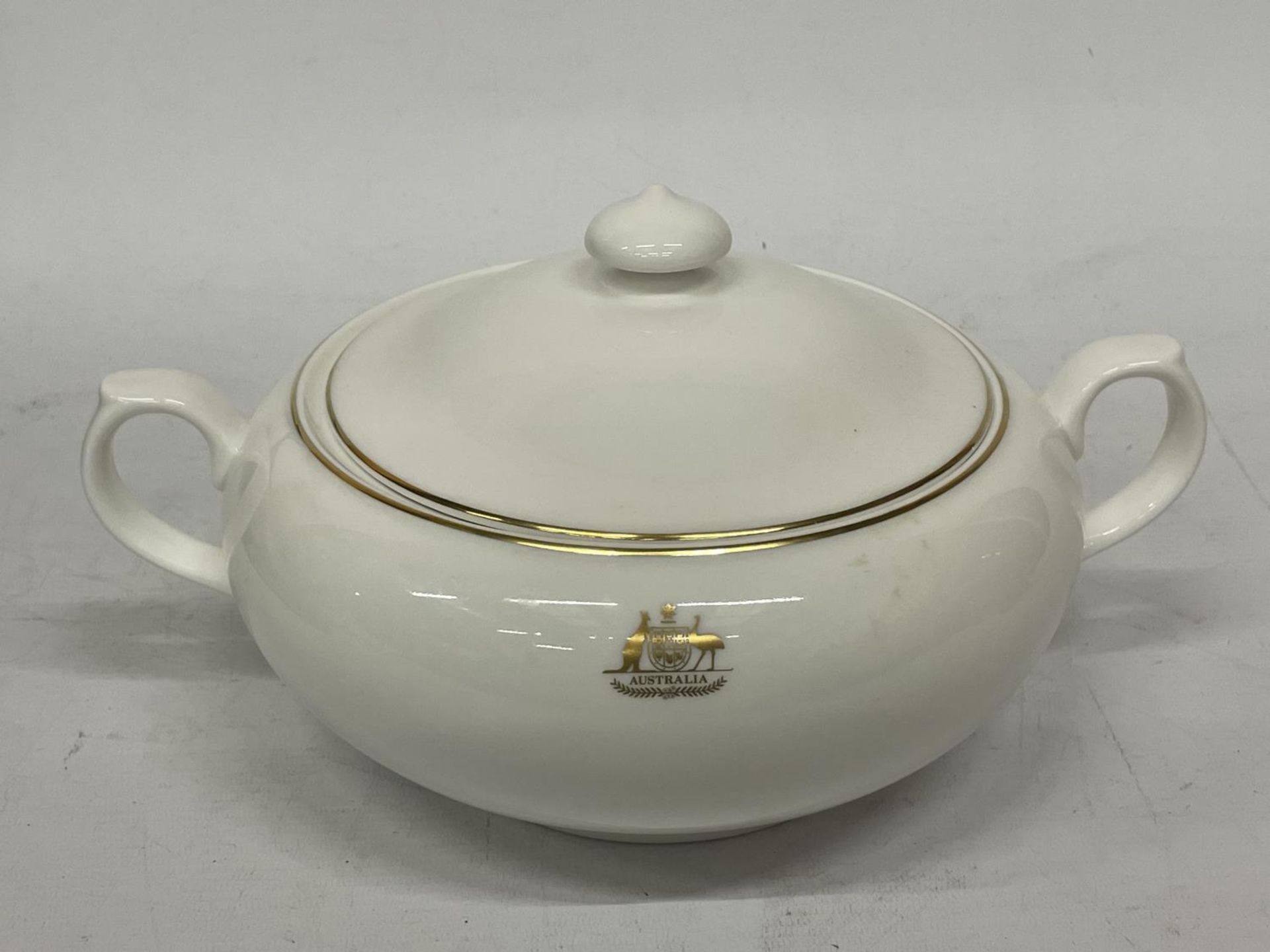 A RARE MINTON LIDDED TUREEN NO. 5306 MADE FOR THE AUSTRALIAN MARKET