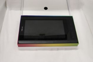 AN ARTIST 12 XP-PEN 11.6 SCREEN TABLET WITH CHARGER AND ACCESSORIES