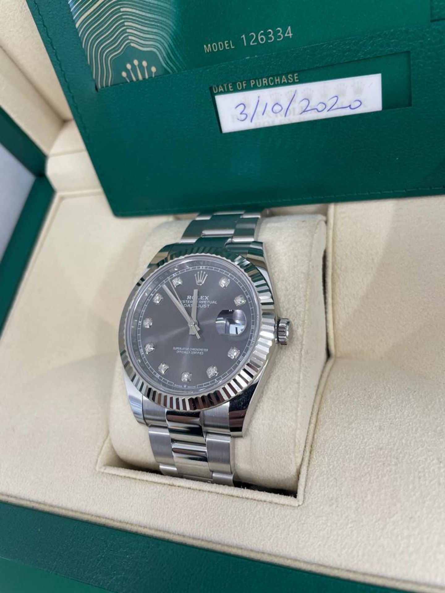 A ROLEX DATEJUST 40 MM WRIST WATCH WITH STAINLESS STEEL CASE, OYSTER STAINLESS STEEL BRACELET, - Image 2 of 4