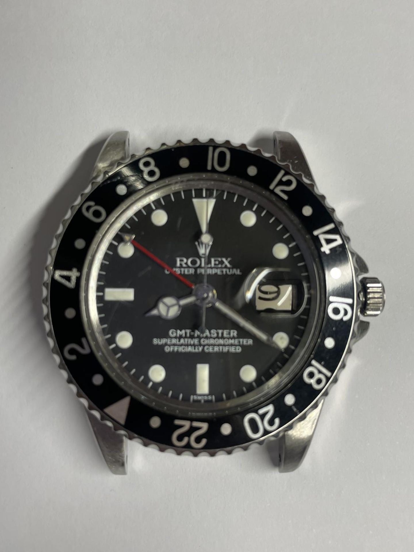 A RARE VINTAGE ROLEX GMT MASTER WITH POINTED CROWN GUARDS REF 1675 WITH EXTRAS TO INCLUDE A ROLEX - Bild 9 aus 18