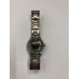 A WW2 BULOVA MILITARY ISSUE WATCH 1940'S