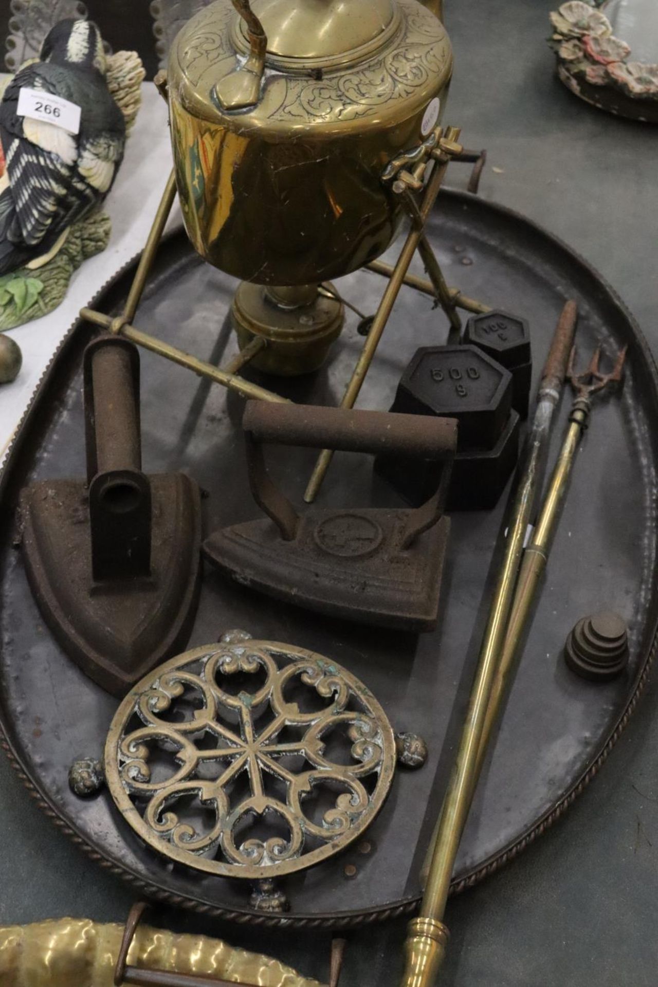 A VINTAGE LOT TO INCLUDE A LARGE METAL TRAY, A BRASS SPIRIT KETTLE AND BURNER, FLAT IRONS, - Image 2 of 5