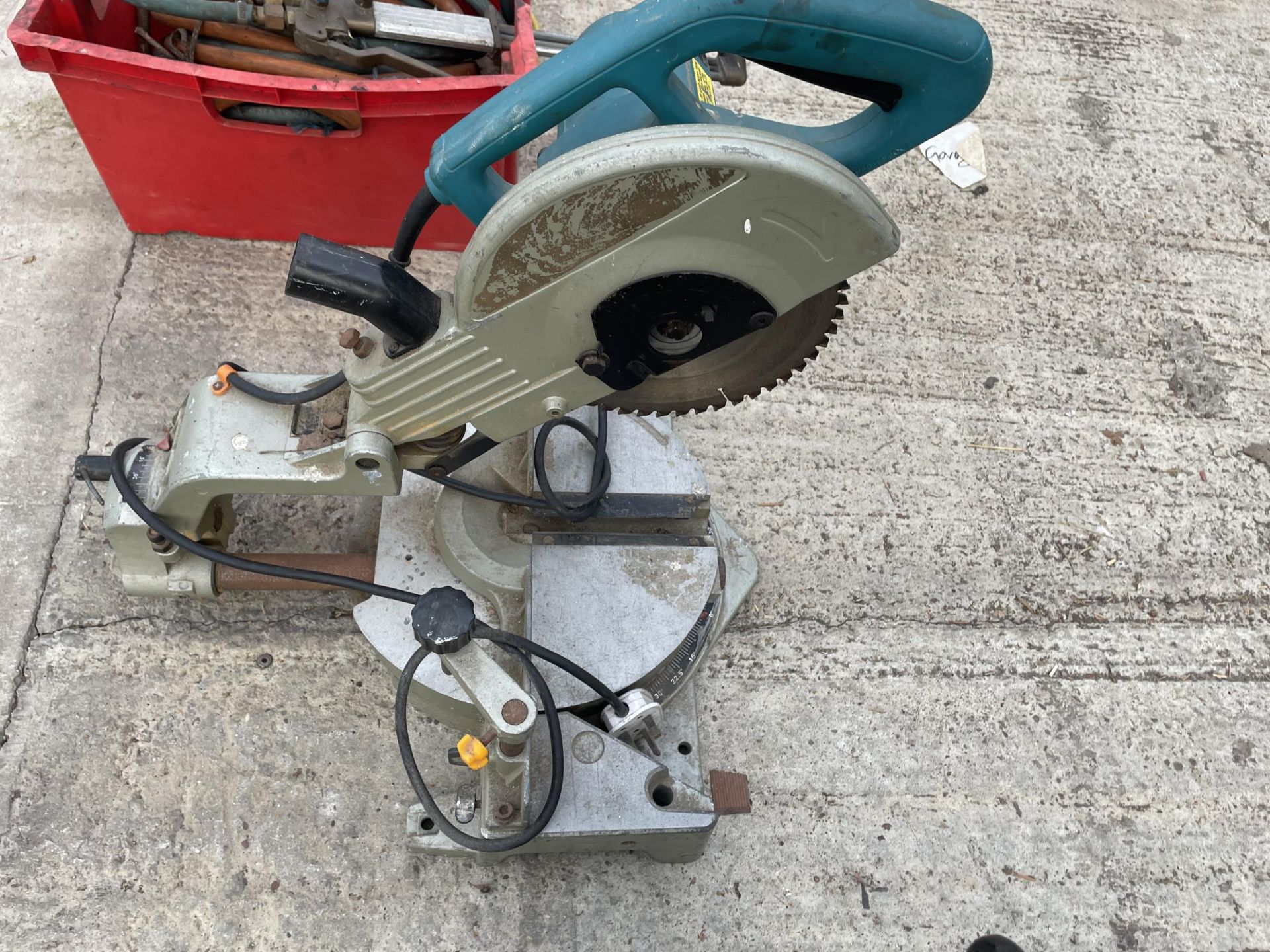 AN ELECTRIC COMPOUND MITRE SAW - Image 2 of 2