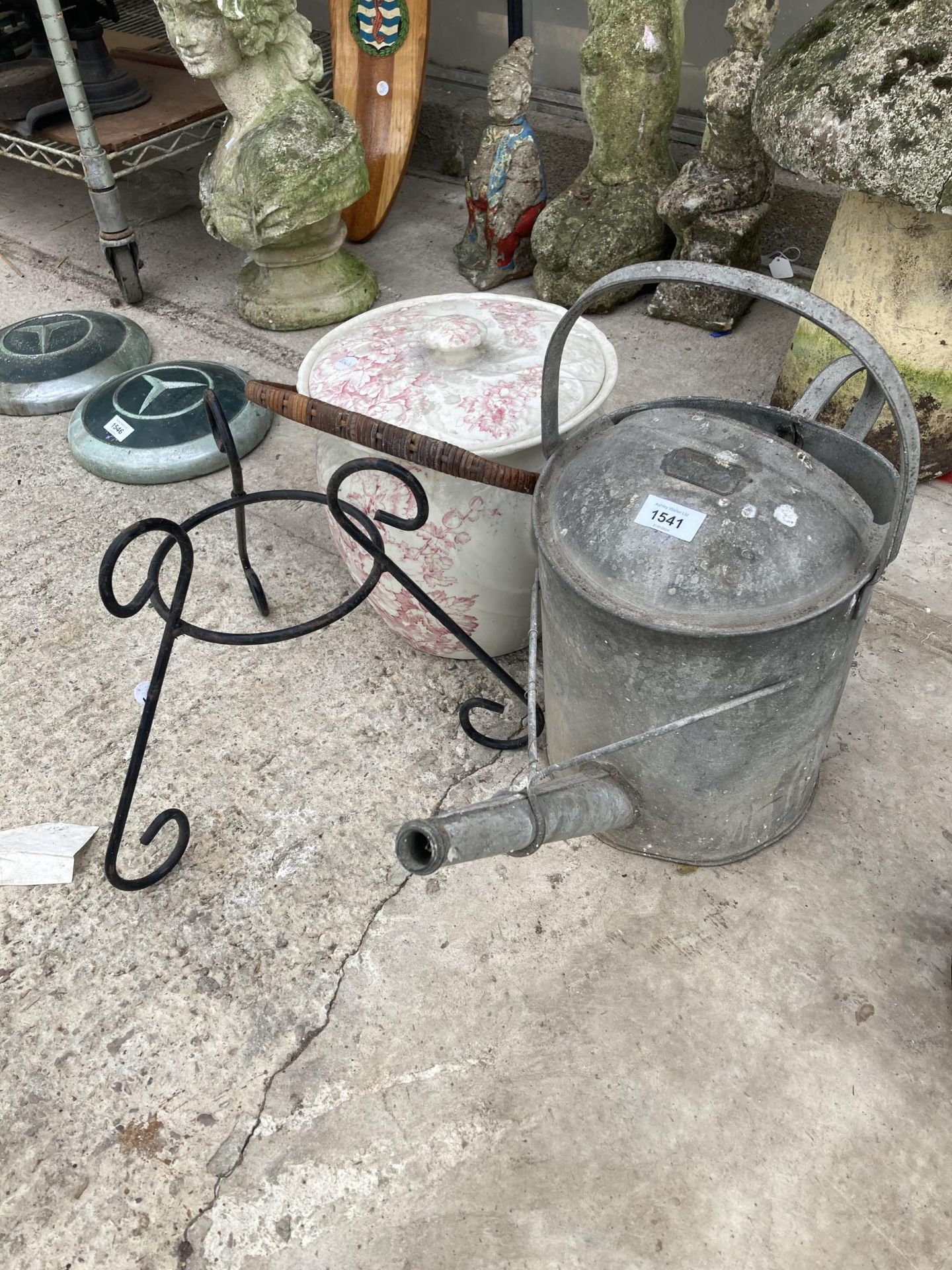 THREE ITEMS TO INCLUDE A GALVANISED WATERING CAN AND A CERAMIC SLOP PALE ETC