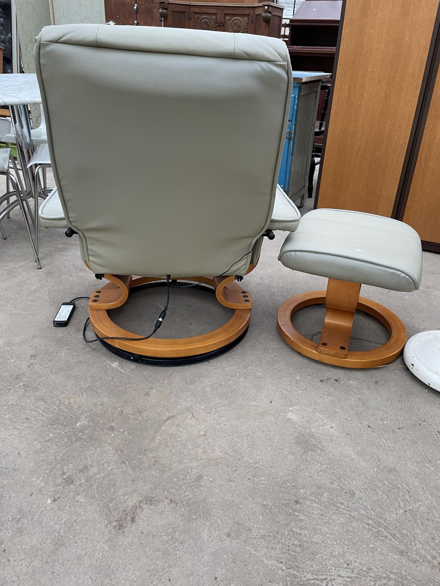 A SCOTTS & CO REVOLVING ELECTRIC RECLINER CHAIR AND STOOL - Image 4 of 4