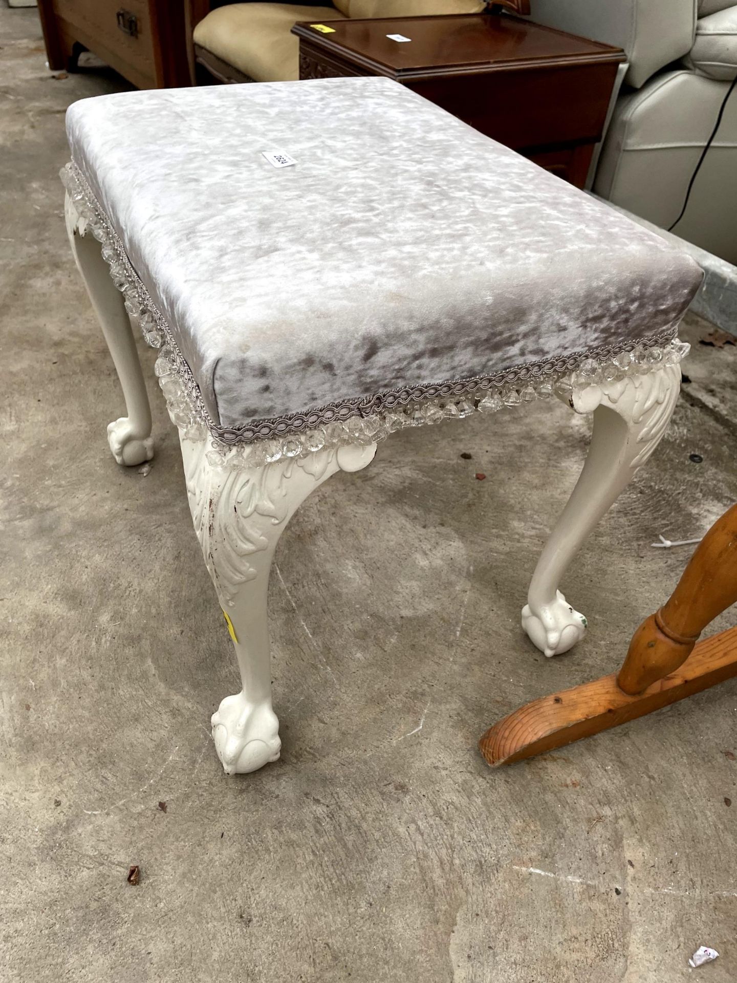 A WHITE PAINTED STOOL ON CABRIOLE LEGS, BALL AND CLAW FEET COMPLETE WITH GLASS EFFECT DROPLEAF - Image 2 of 3