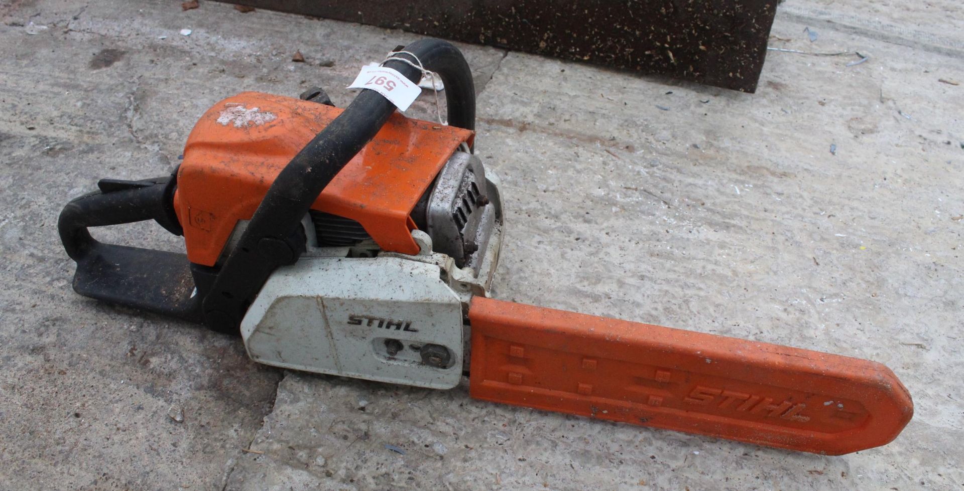 STHIL CHAINSAW MS170 NO VAT - Image 2 of 2
