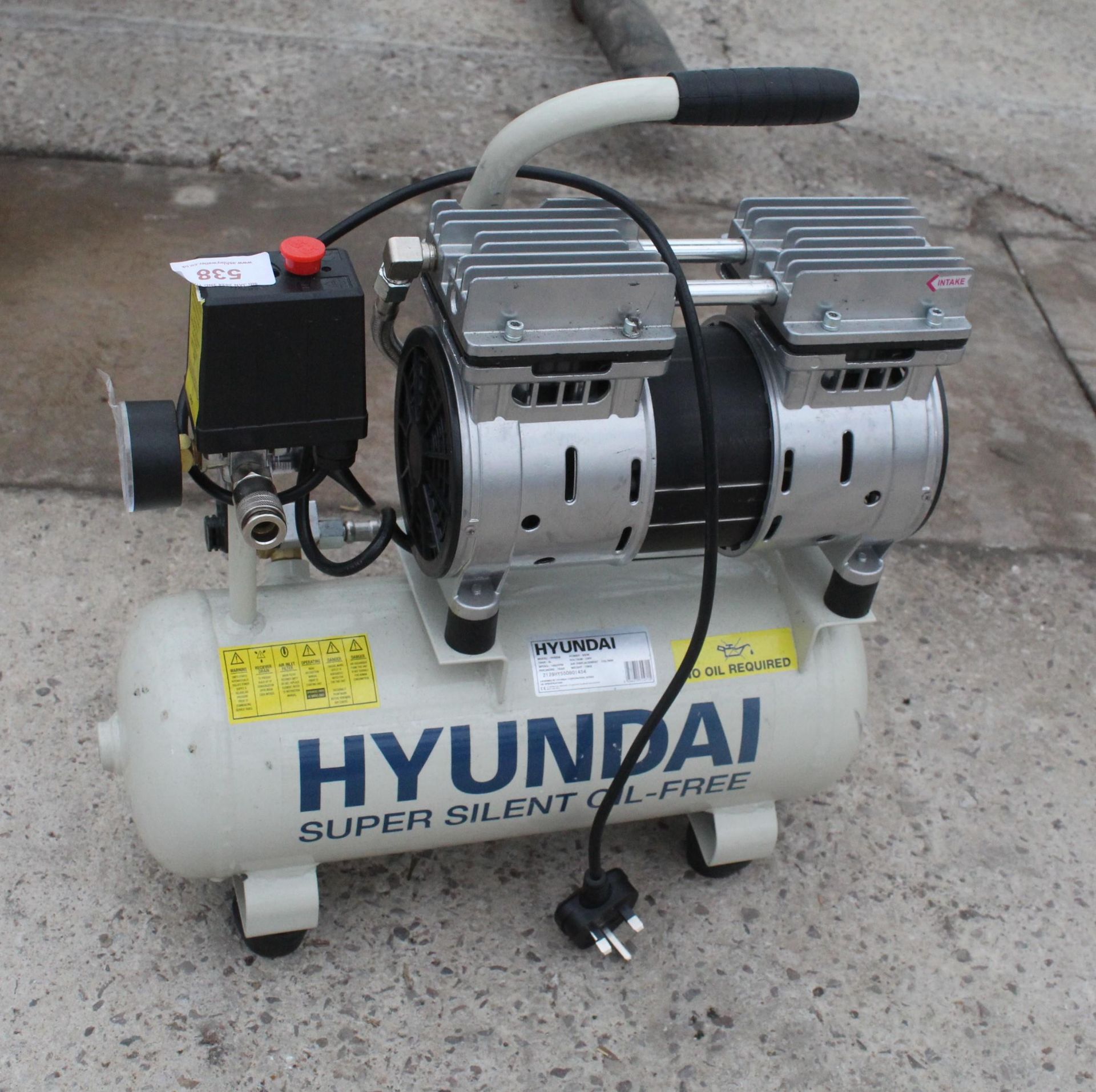 HYUNDIA COMPRESSER NO VAT