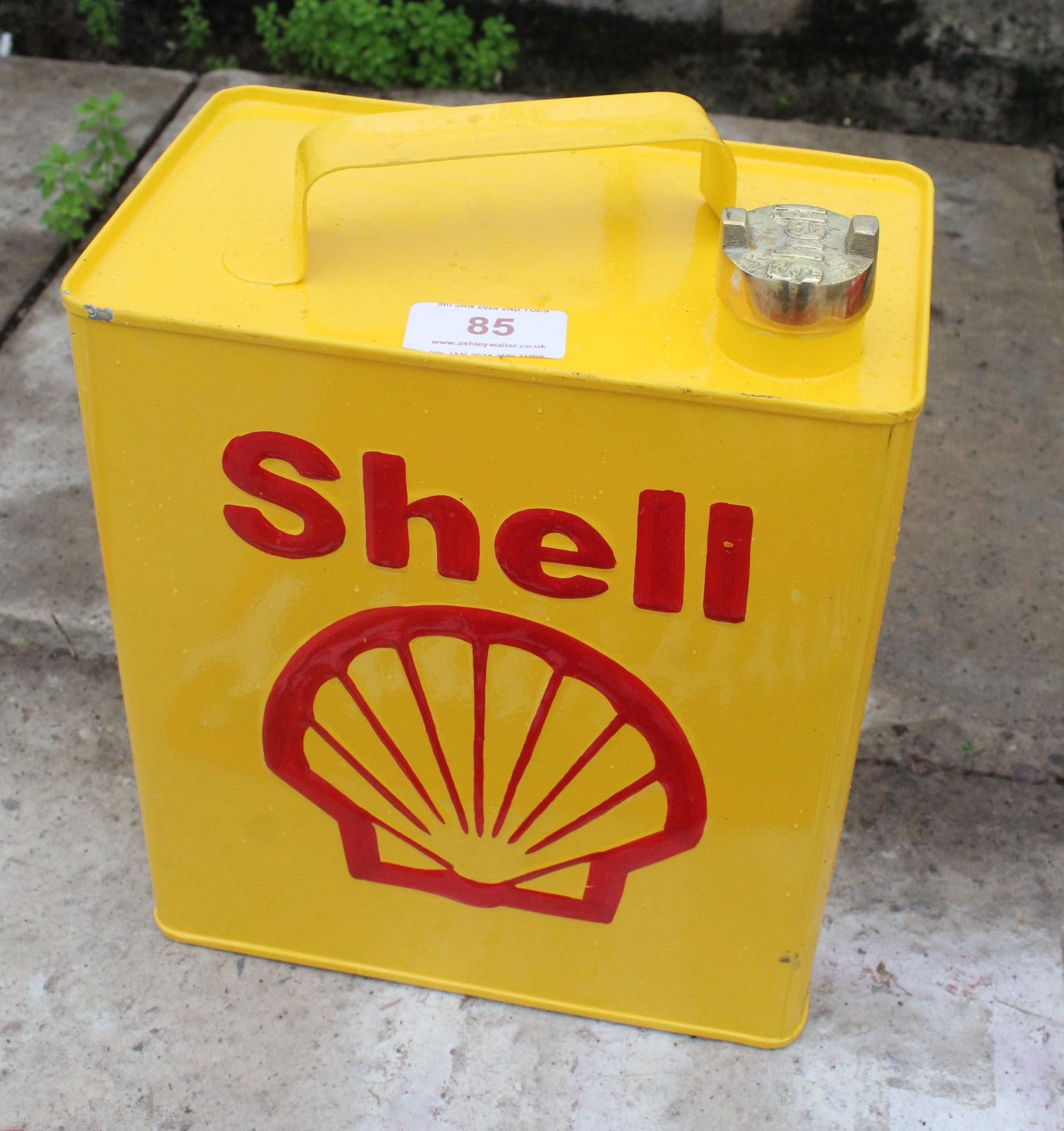 SHELL CAN - PLUS VAT