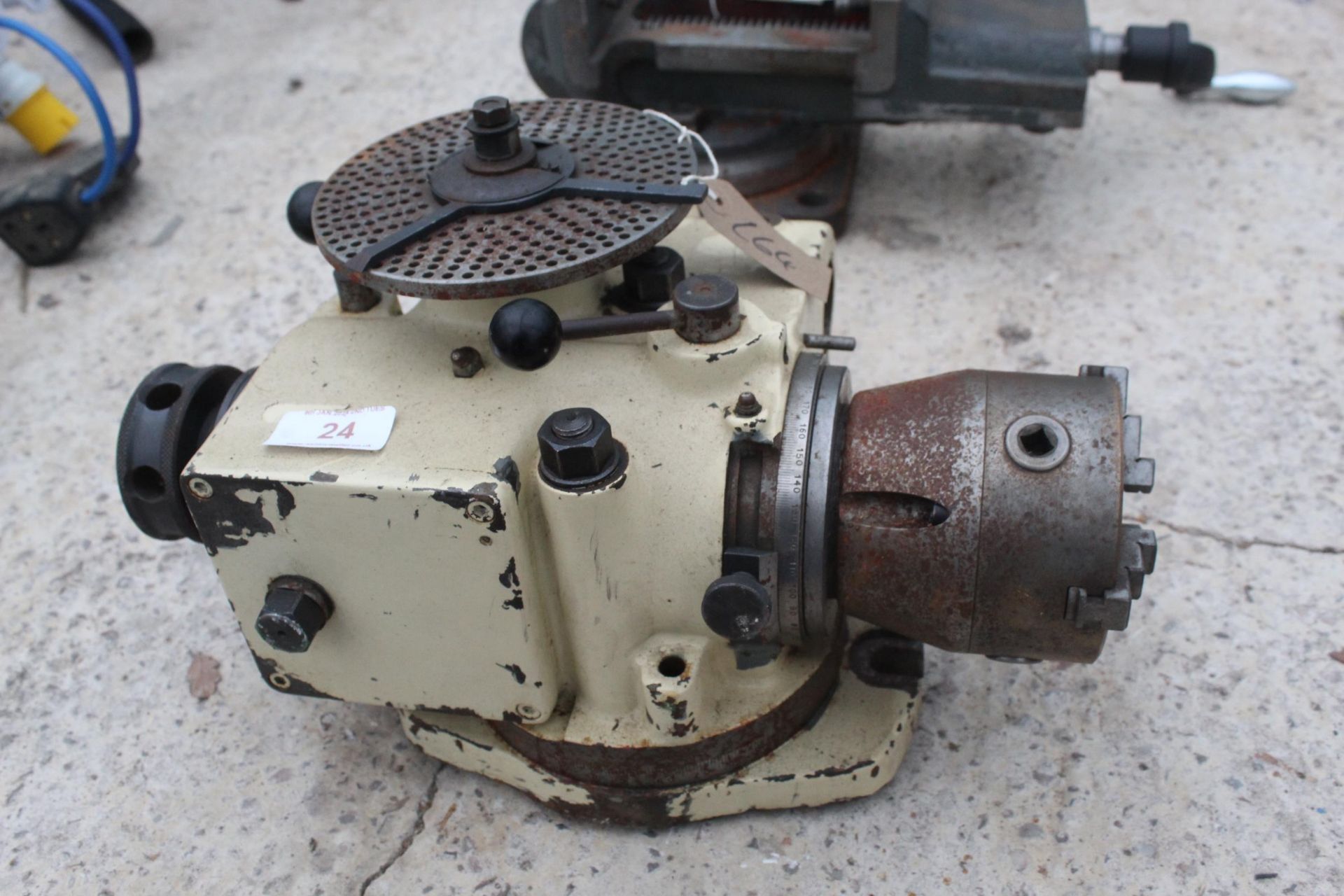 DIVIDING HEAD NO VAT