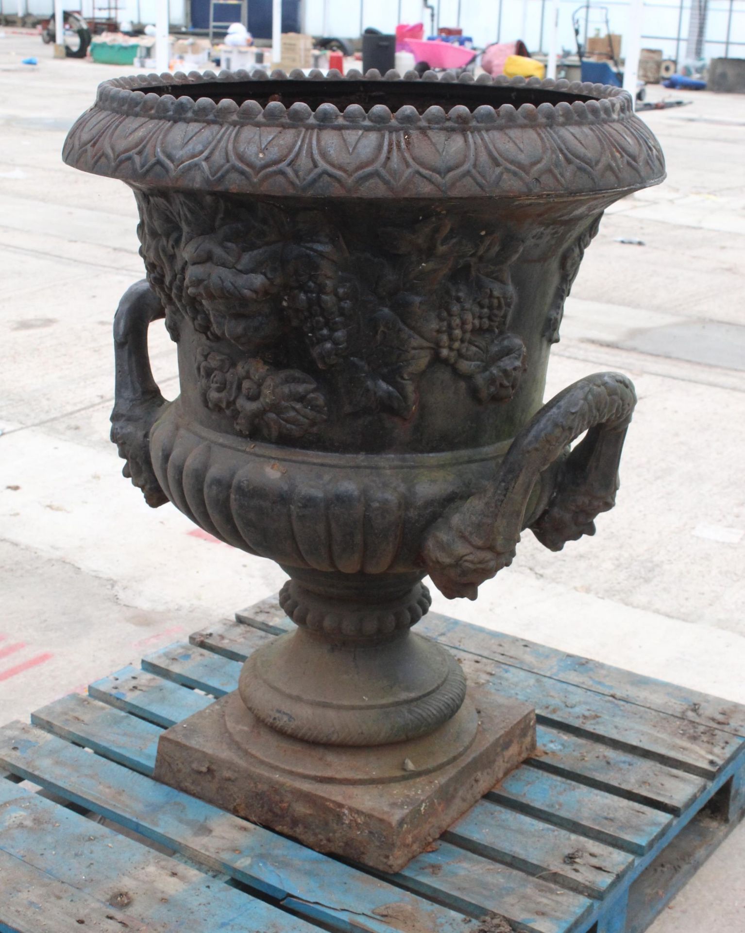 A LARGE CAST URN NO VAT