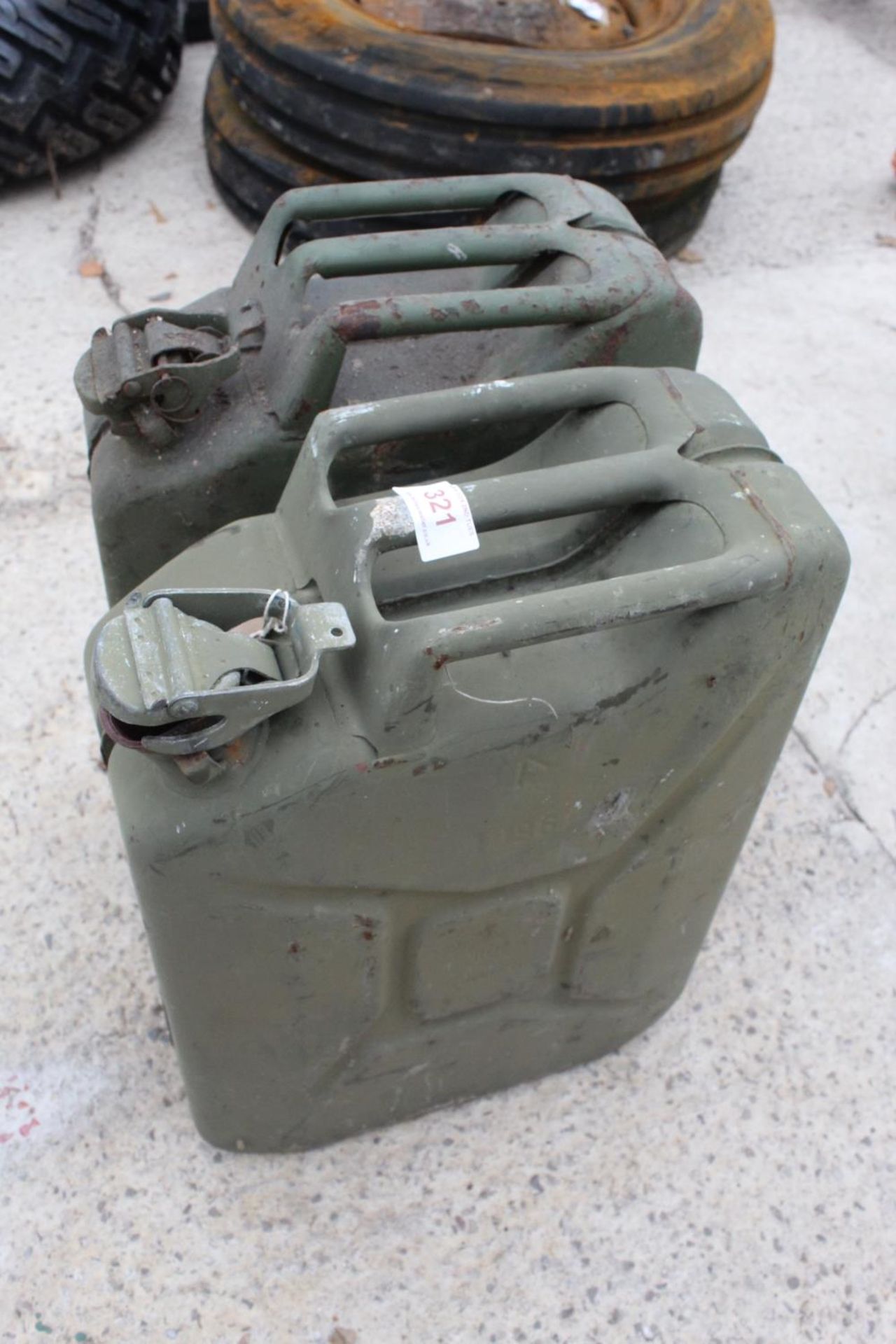 2 JERRY CANS NO VAT - Image 2 of 2