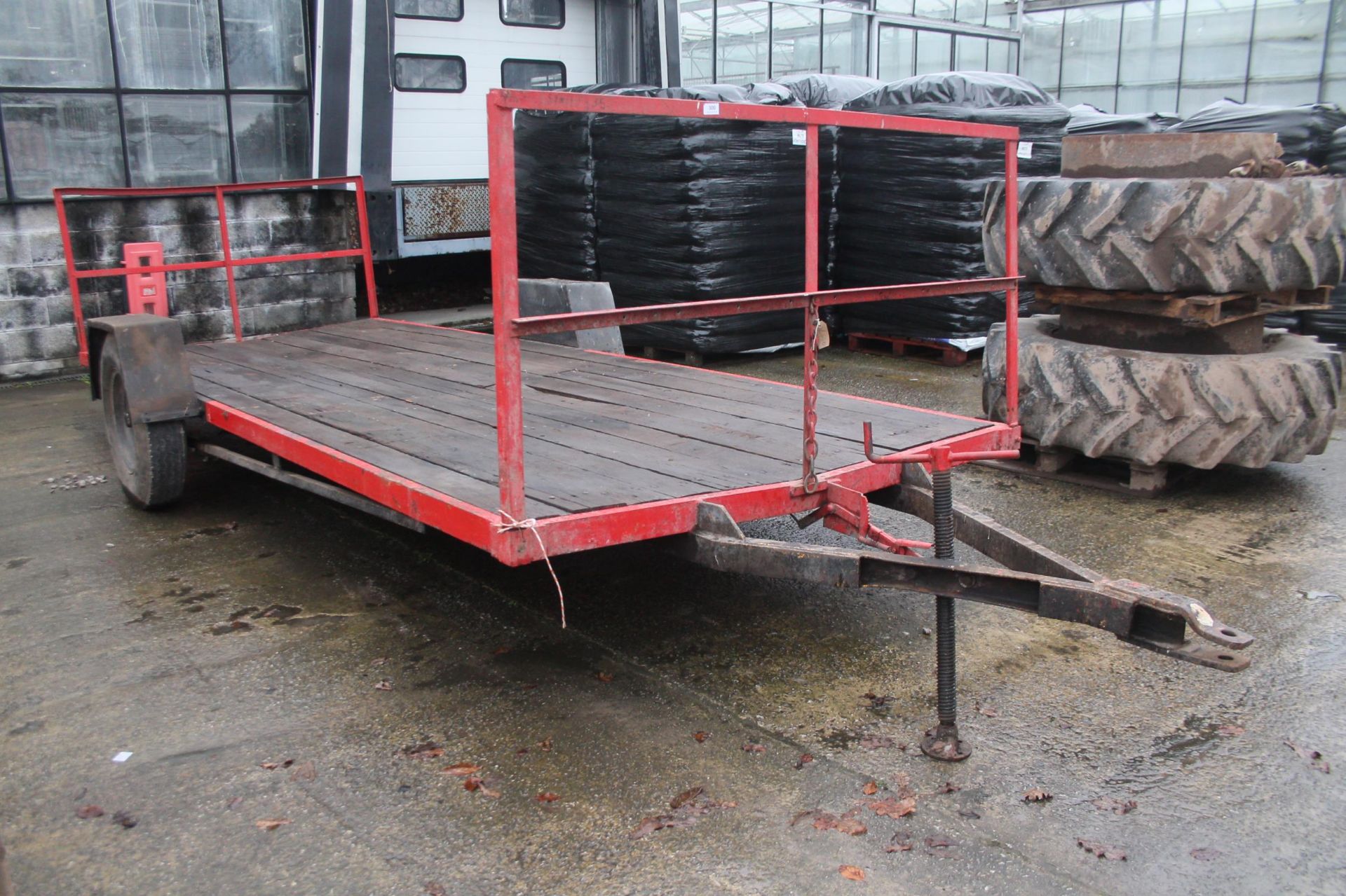 A BALE TRAILER IN WORKING ORDER NO VAT - Image 2 of 3
