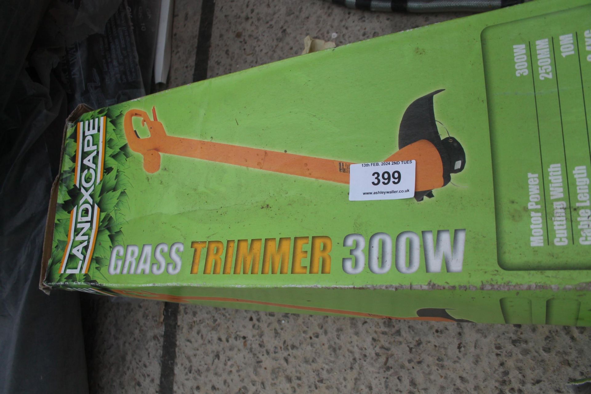 LANDSCAPE 300 W GRASS TRIMMER + VAT - Image 2 of 2