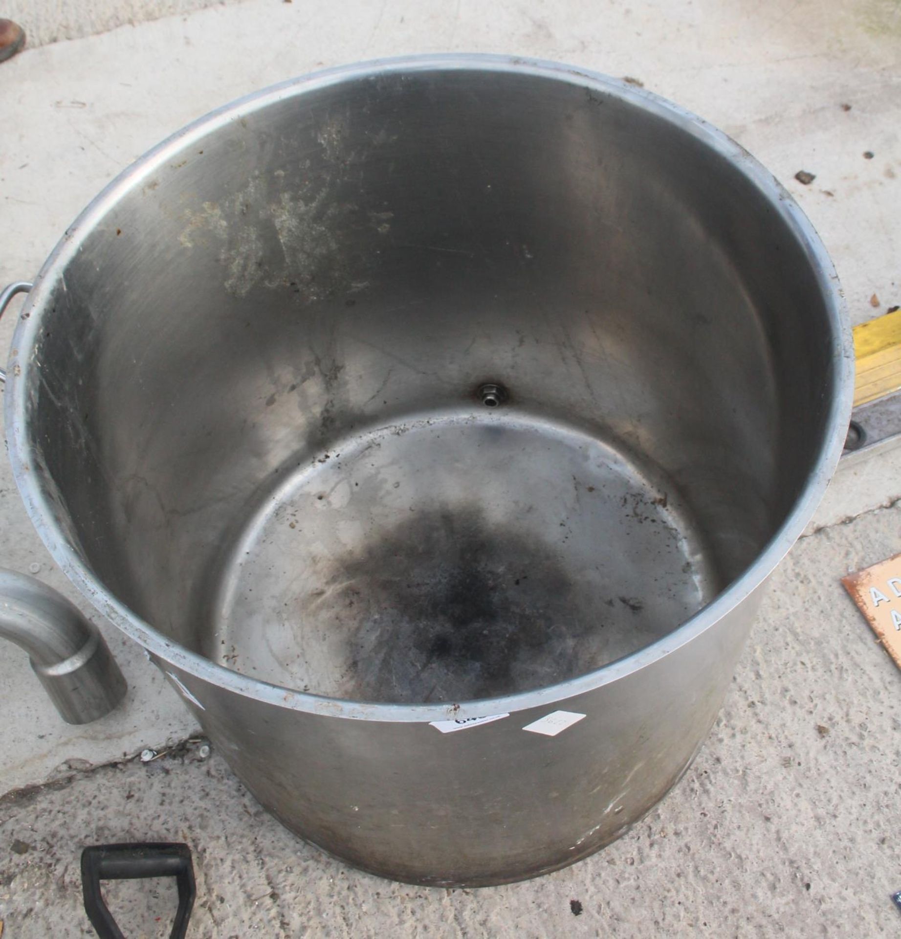 STAINLESS COOKING POT NO VAT - Image 2 of 2