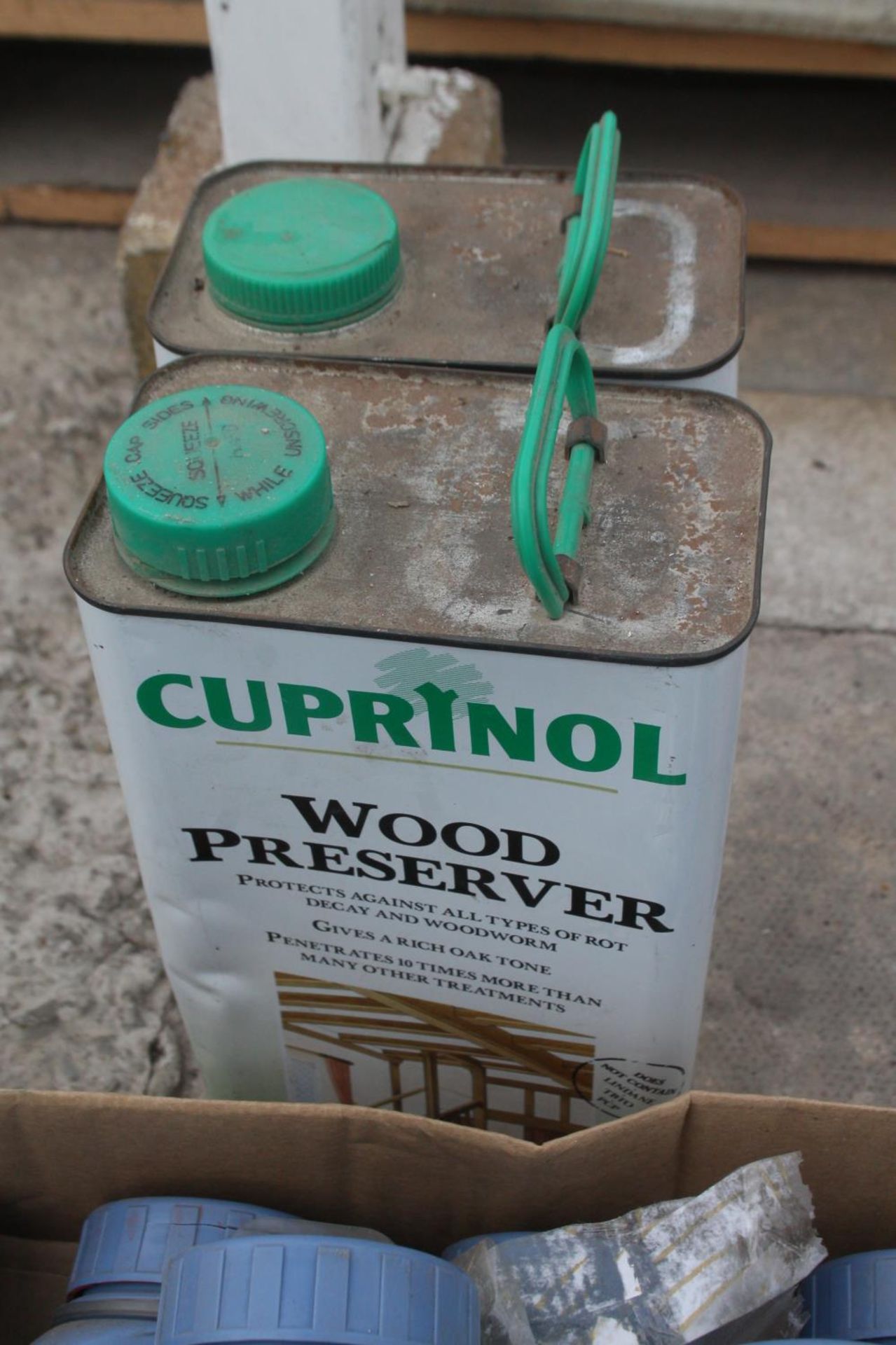 WOOD VARNISH, PAINT AND 2 TINS OF WOOD PRESERVATIVE + VAT - Image 4 of 4