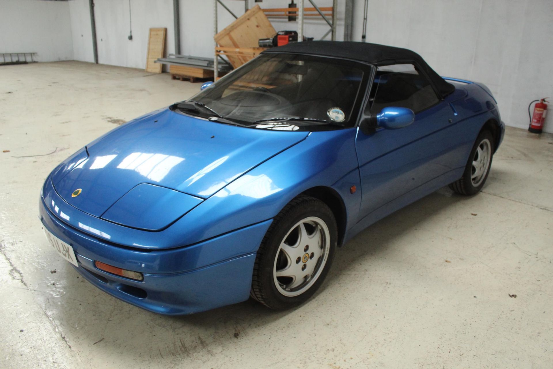 LOTUS ELAN SE TURBO CONVERTABLE H185UJX FIRST REG 1990 WITH V5 APPROX 49000 MILES BEEN IN A - Image 3 of 8