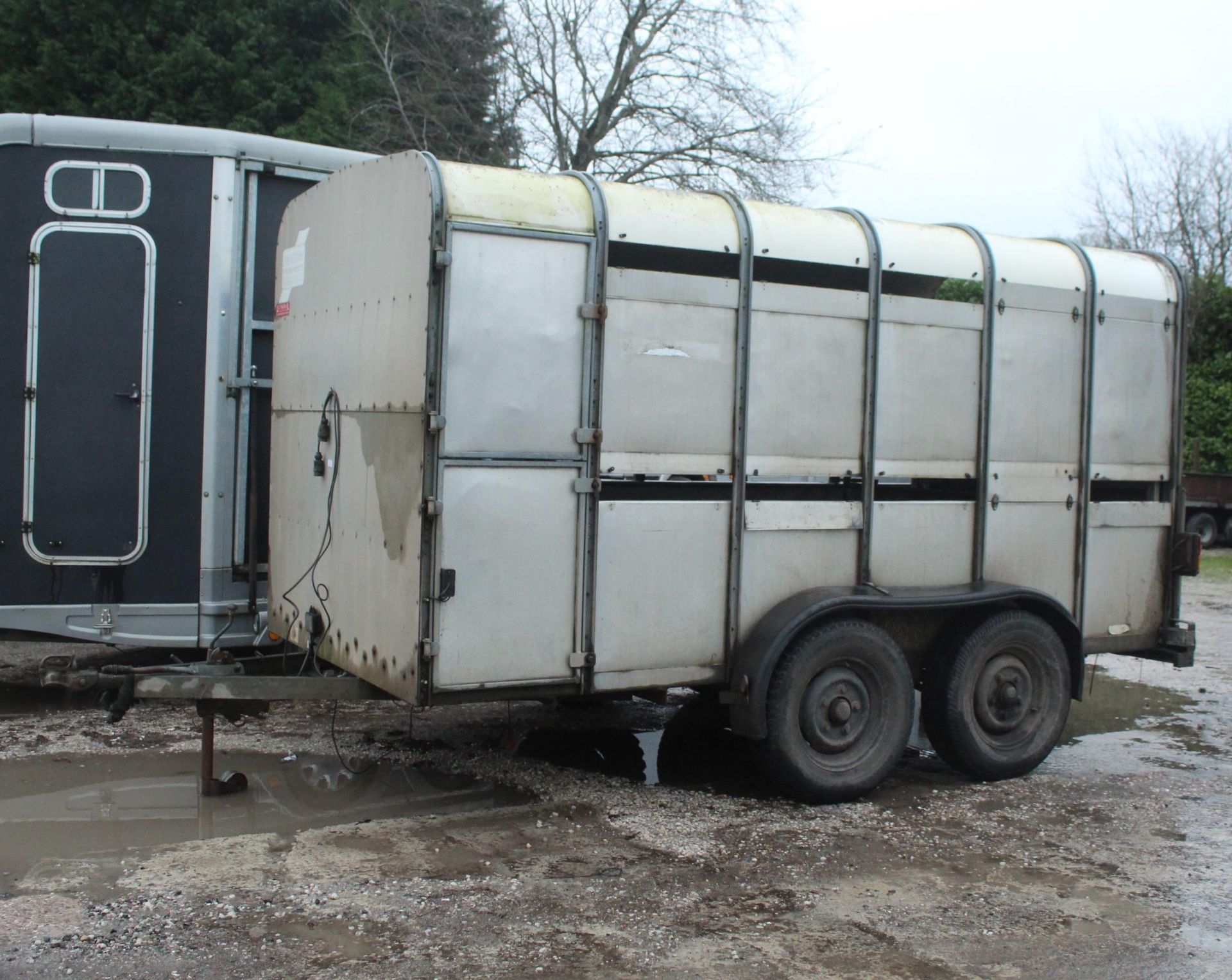 IFOR WILLIAMS TA510 LIVESTOCK TRAILER TWIN AXEL + VAT