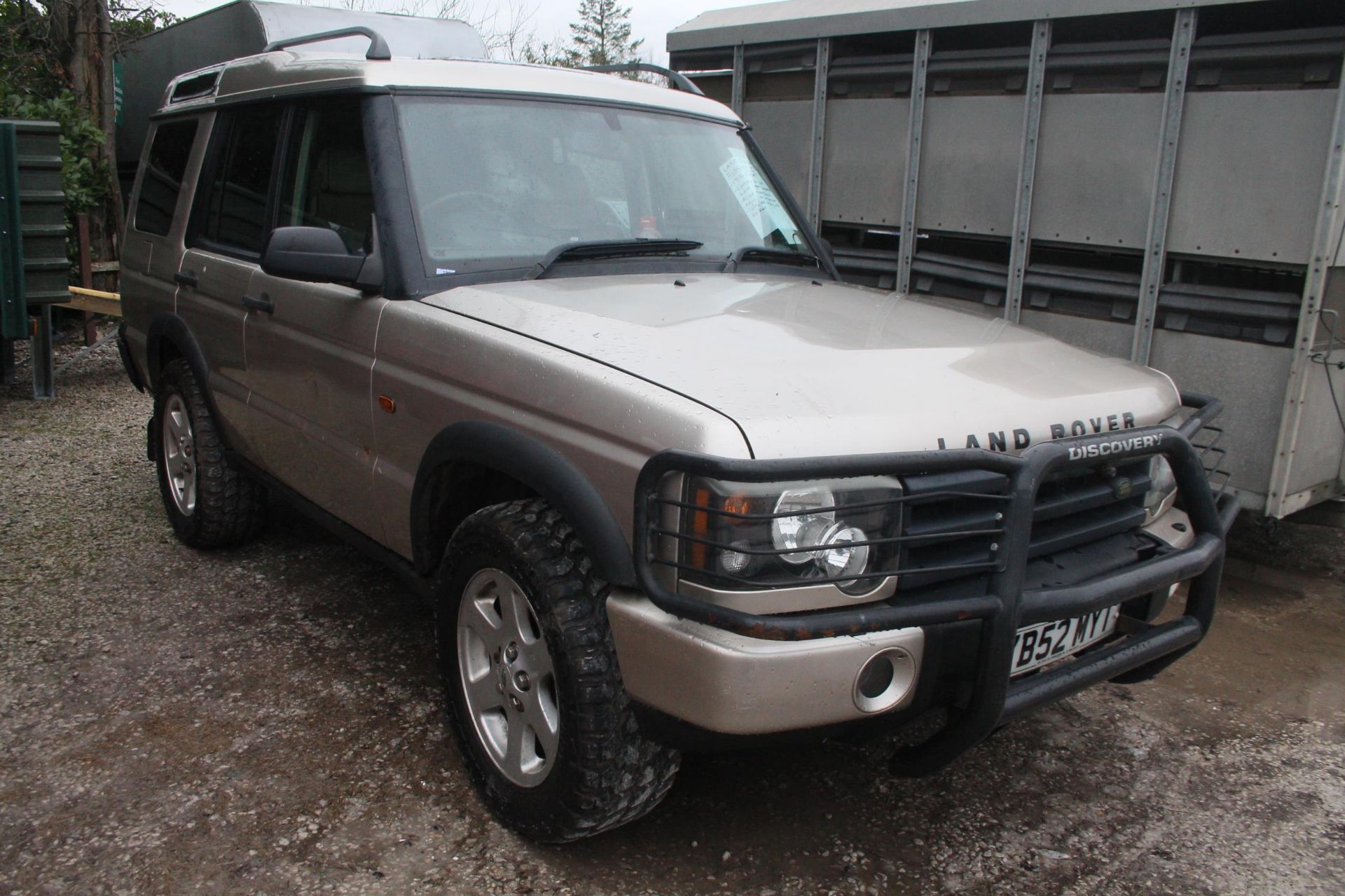 LAND ROVER DISCOVERY 2 YB52MYT MANUAL DIESEL APPROX 158000 MILES FIRST REG 2002 PART SERVICE HISTORY