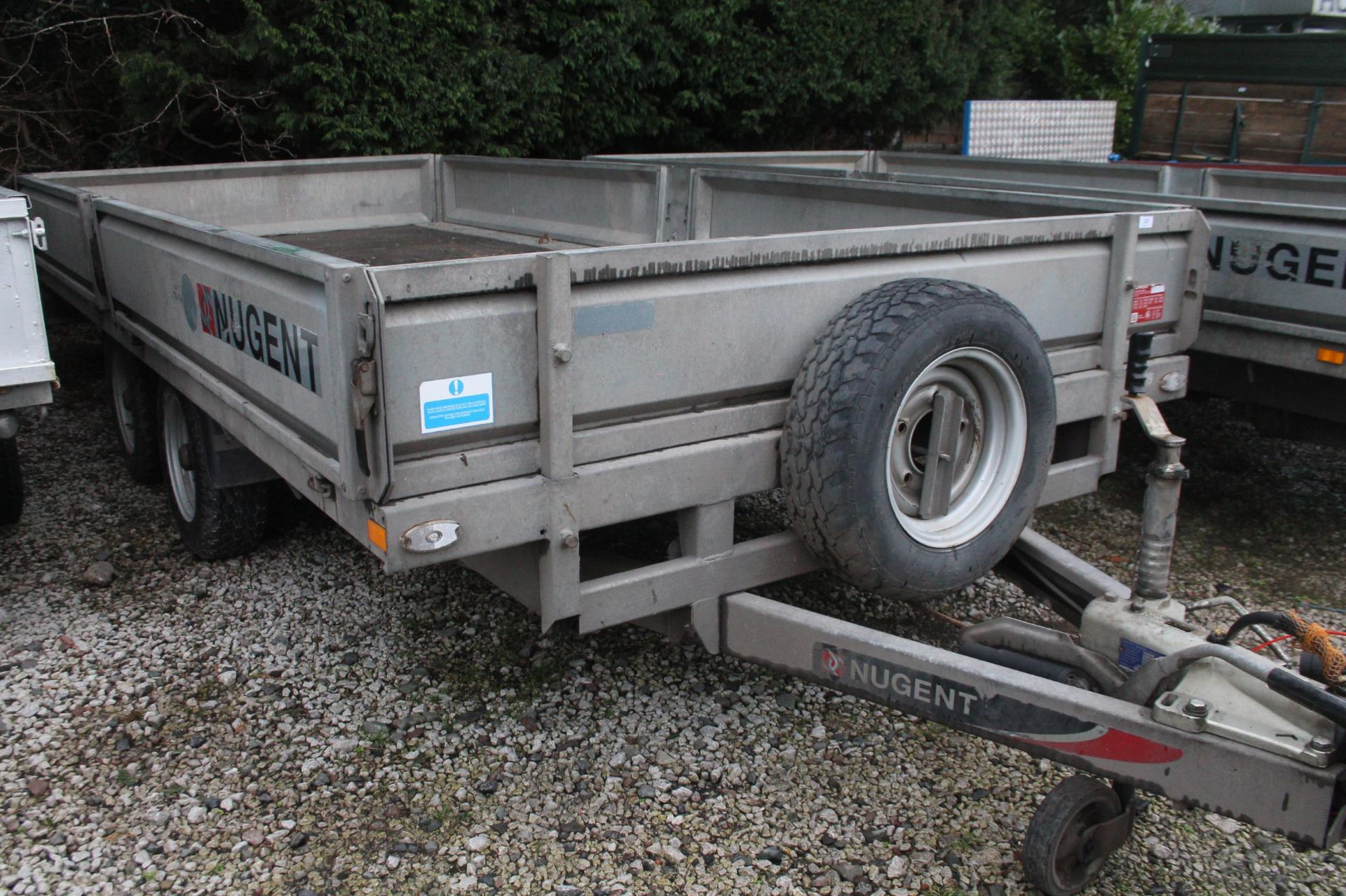 NUGENT 14' TWIN AXEL FLATBED TRAILER WITH SIDES IN WORKING ORDER + VAT - Image 2 of 3