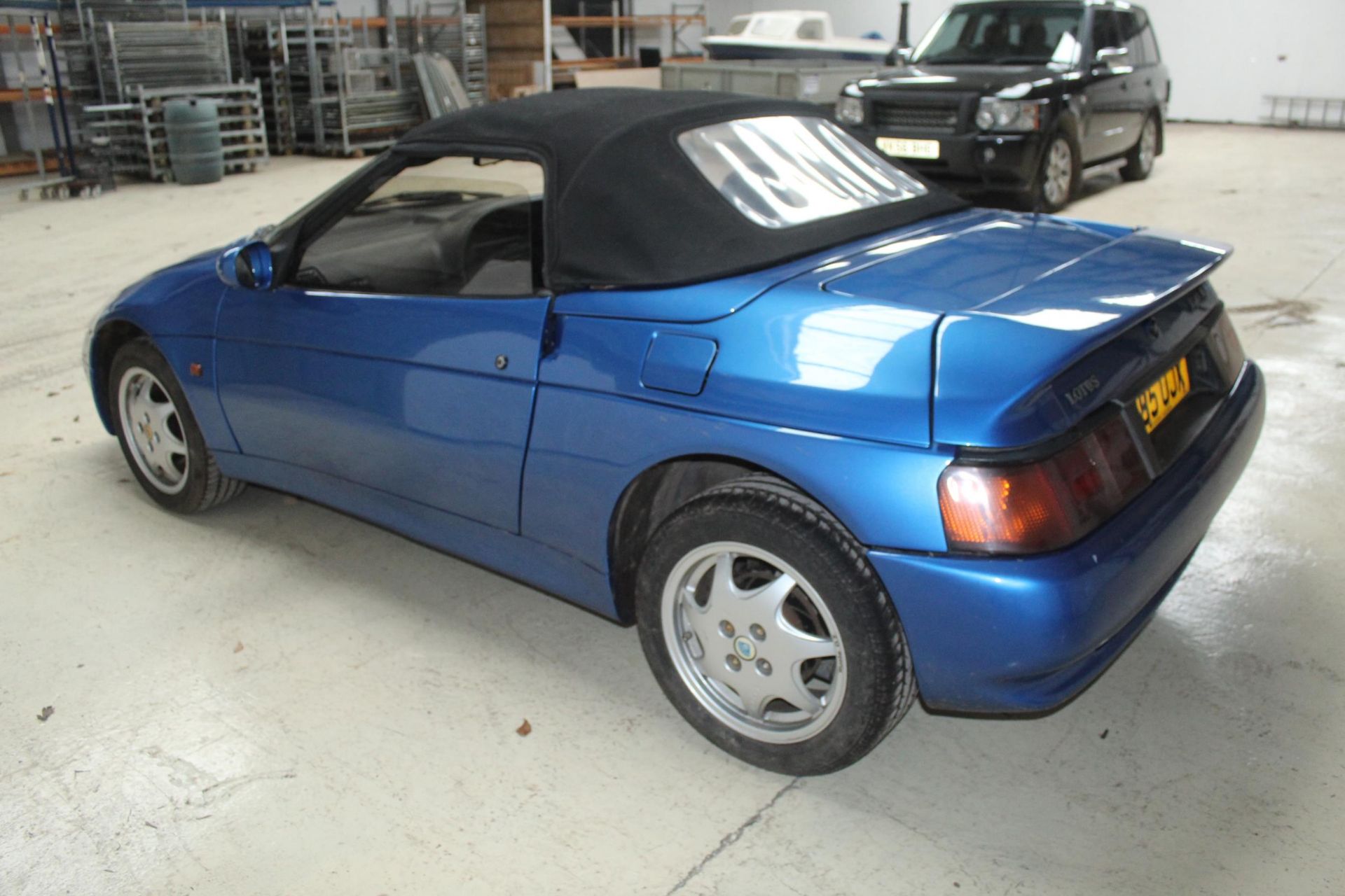 LOTUS ELAN SE TURBO CONVERTABLE H185UJX FIRST REG 1990 WITH V5 APPROX 49000 MILES BEEN IN A - Image 5 of 8