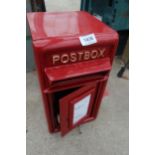 POST BOX + VAT