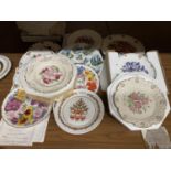 A COLLECTION OF CABINET PLATES TO INCLUDE CROWN DAVENPORT - APPROX 13 IN TOTAL