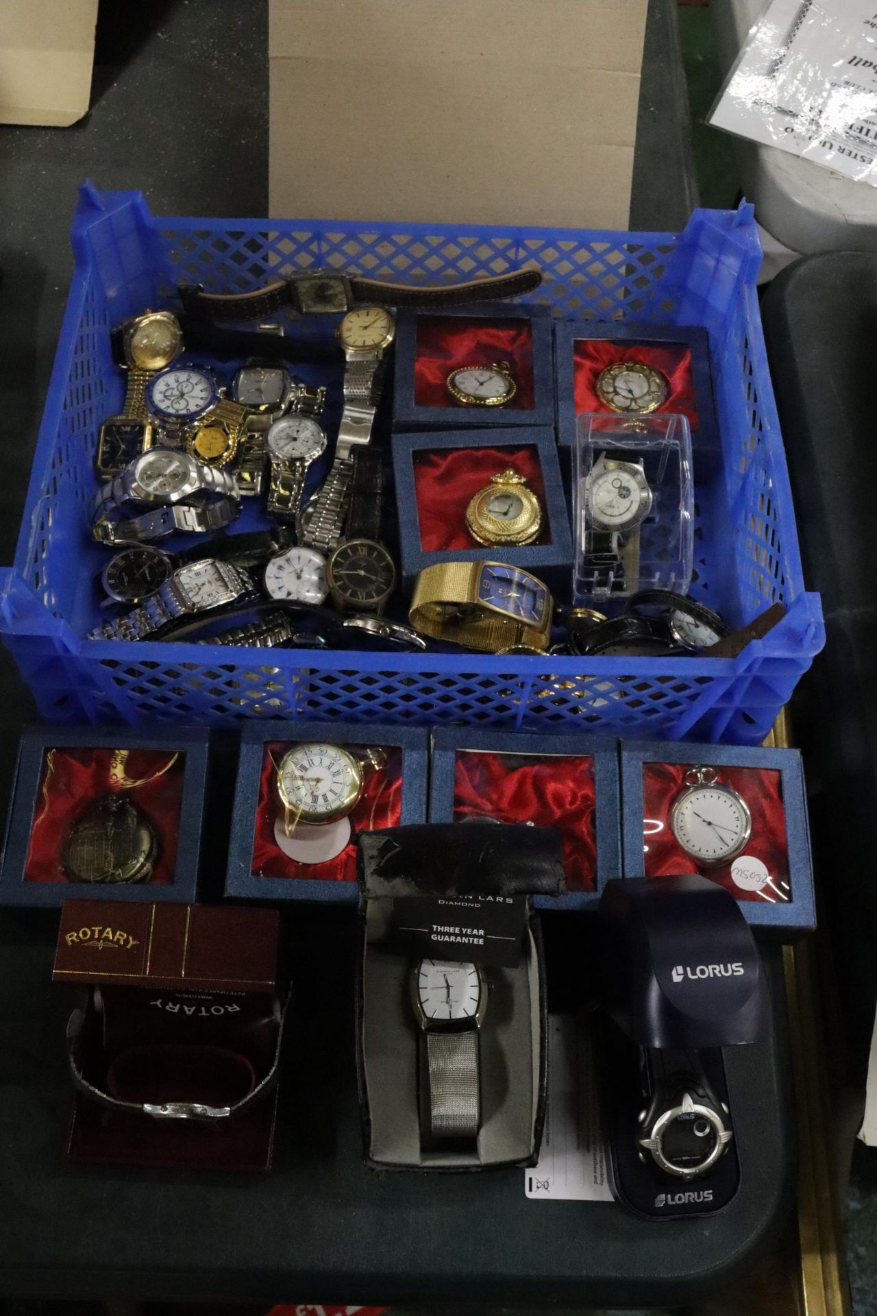 A LARGE QUANTITY OF WRISTWATCHES AND MODERN POCKET WATCHES, SOME BOXED, TO INCLUDE CHRISTIN LARS '