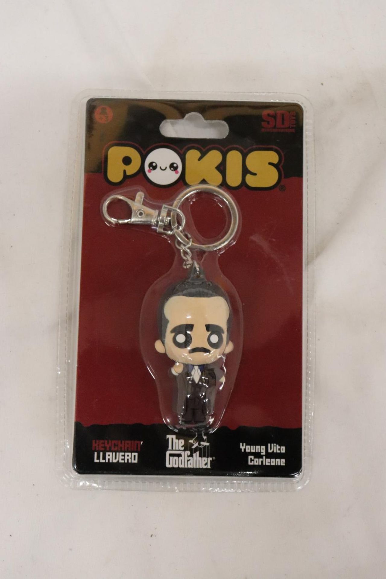 TWO COLLECTABLE 'POKIS' KEYCHAINS TO INCLUDE THE GODFATHER AND SCARFACE - Image 3 of 4