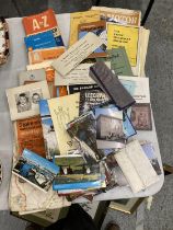 A QUANTITY OF EPHEMERA TO INCLUDE POSTCARDS, VINTAGE A-Z AND MAPS, CONTRACTS, VISTOR GUIDES ETC