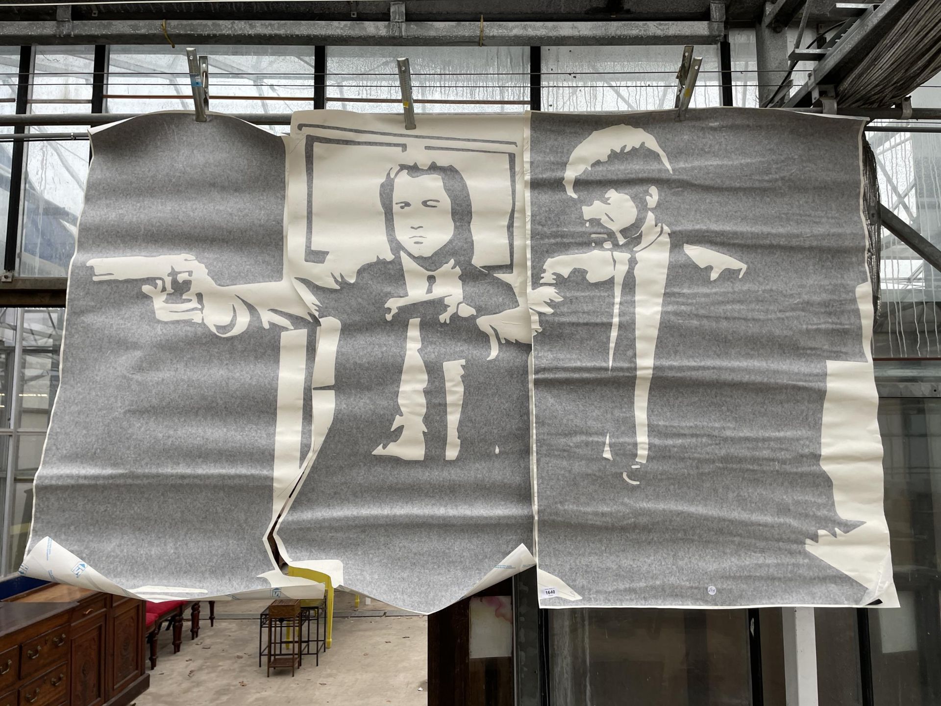 A LARGE 'PULP FICTION’ TRANSFER WALL ART POSTER - Image 2 of 4