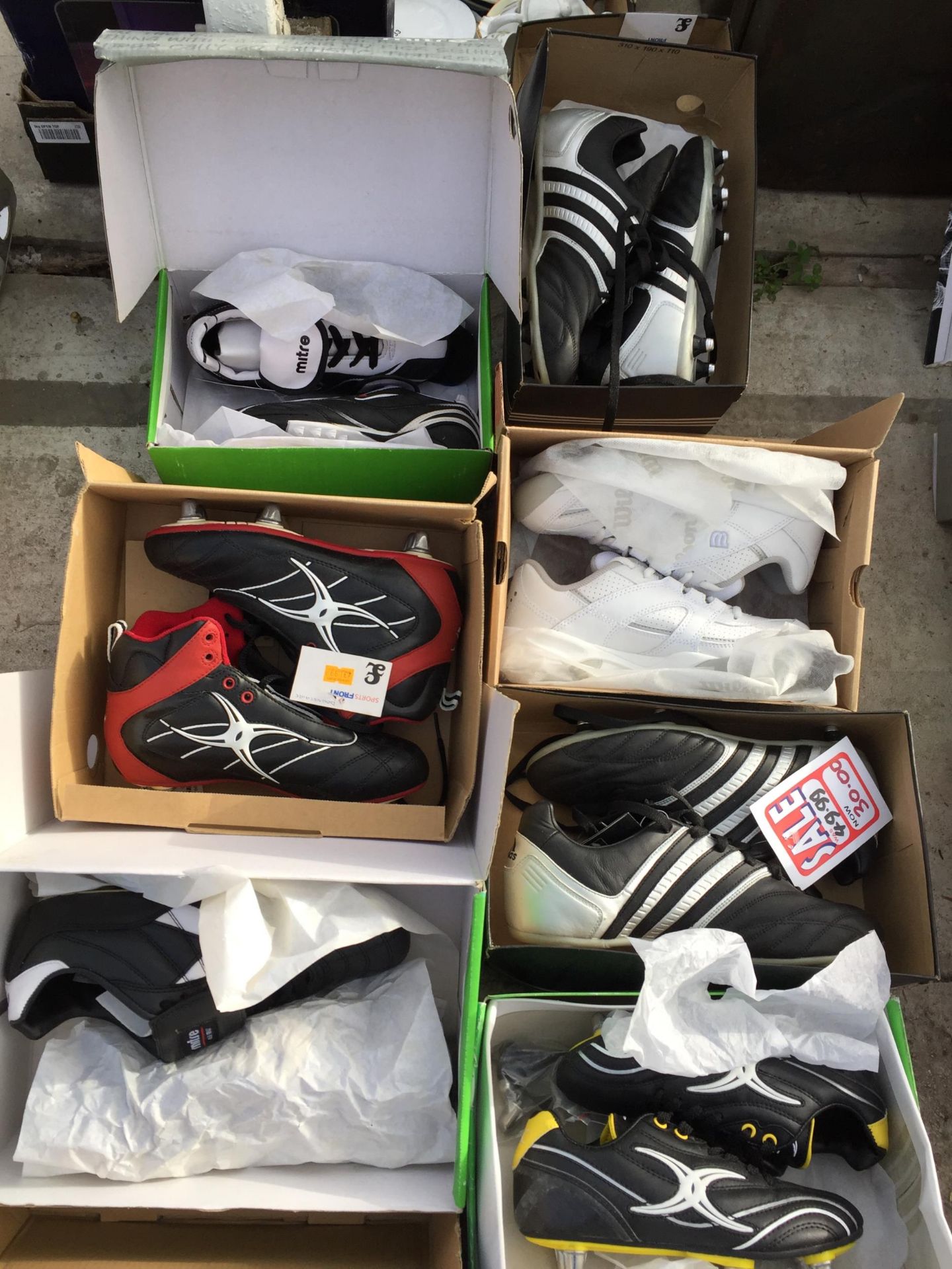 TEN PAIRS OF AS NEW AND BOXED SPORTS BOOTS AND TRAINERS - Image 2 of 3