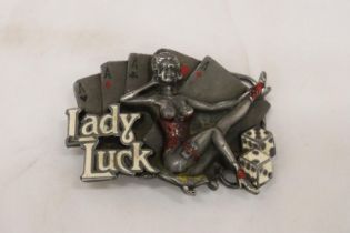 A VINTAGE AMERICAN 'LADY LUCK' BELT BUCKLE