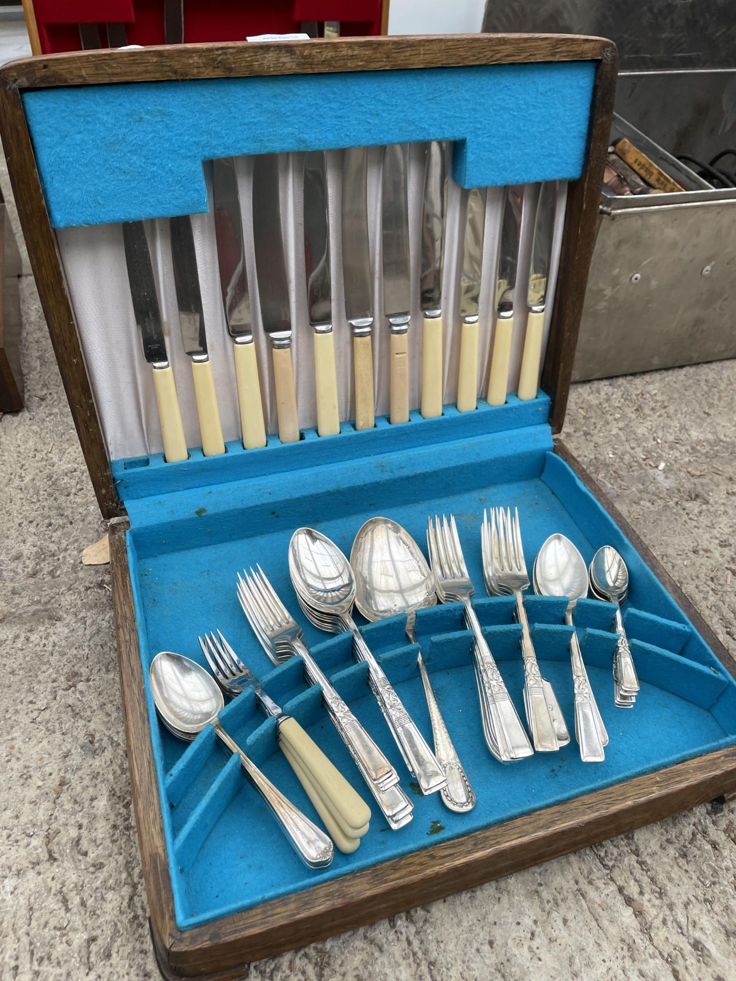 TWO PART COMPLETE WOODEN CASED CANTEENS OF CUTLERY - Image 3 of 3