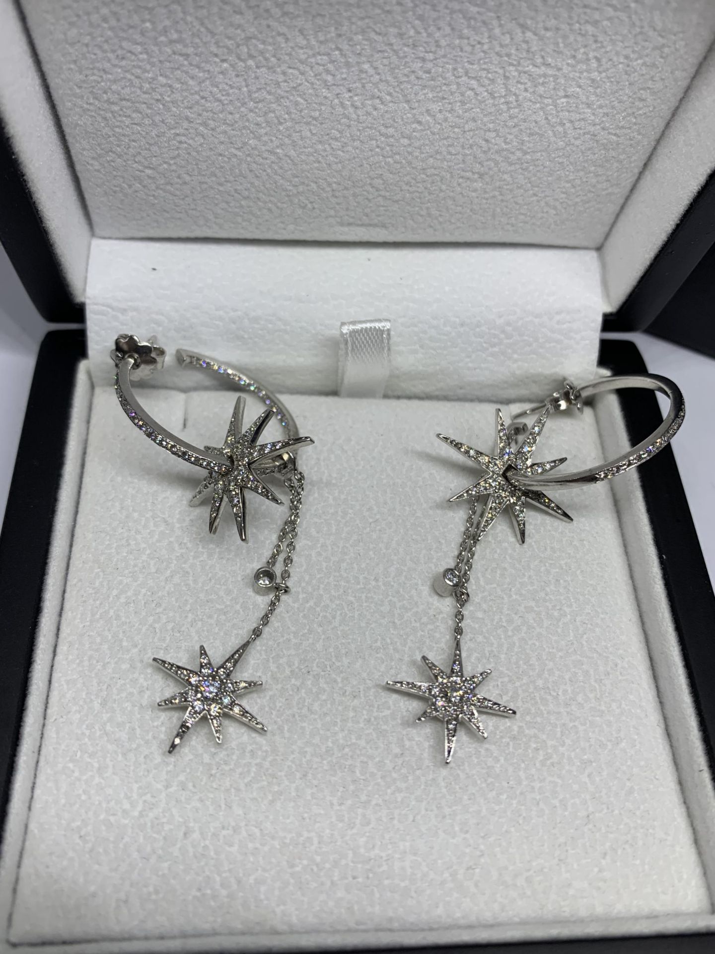 A PAIR OF 18 CARAT WHITE GOLD 4 IN 1 EARRINGS BY BOODLES. BRILLIANT CUT DIAMOND SET. CAN BE - Image 2 of 6