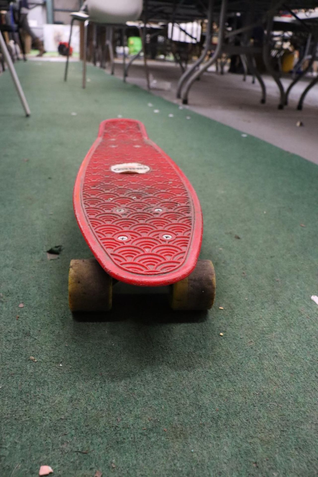 A VINTAGE SKATEBOARD - Bild 5 aus 5