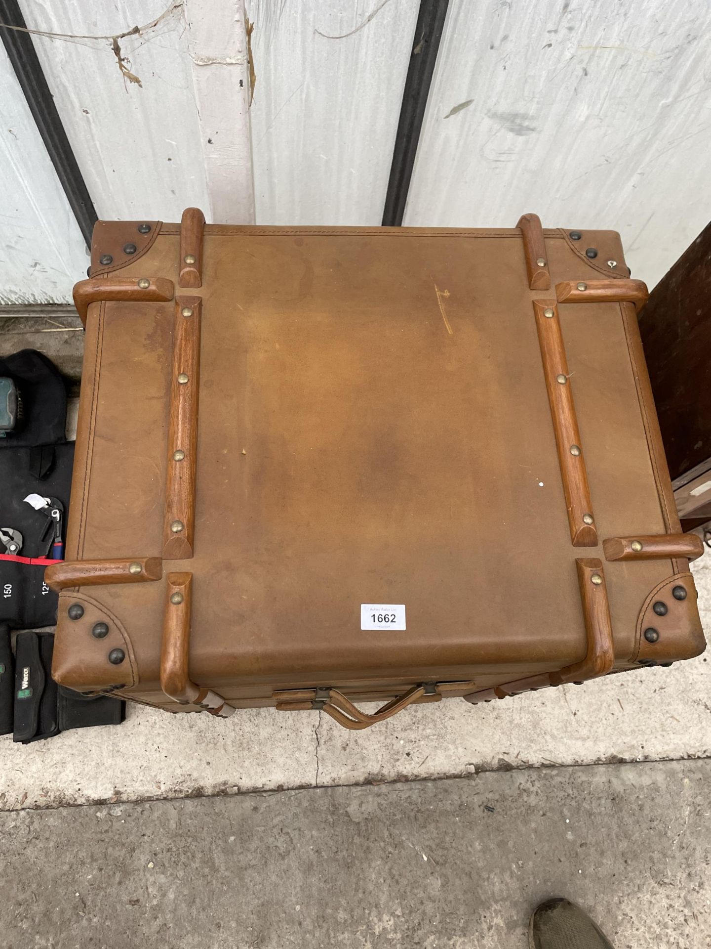 A CHEST OF TWO DRAWERS IN THE FORM OF A SUITCASE - Image 3 of 6