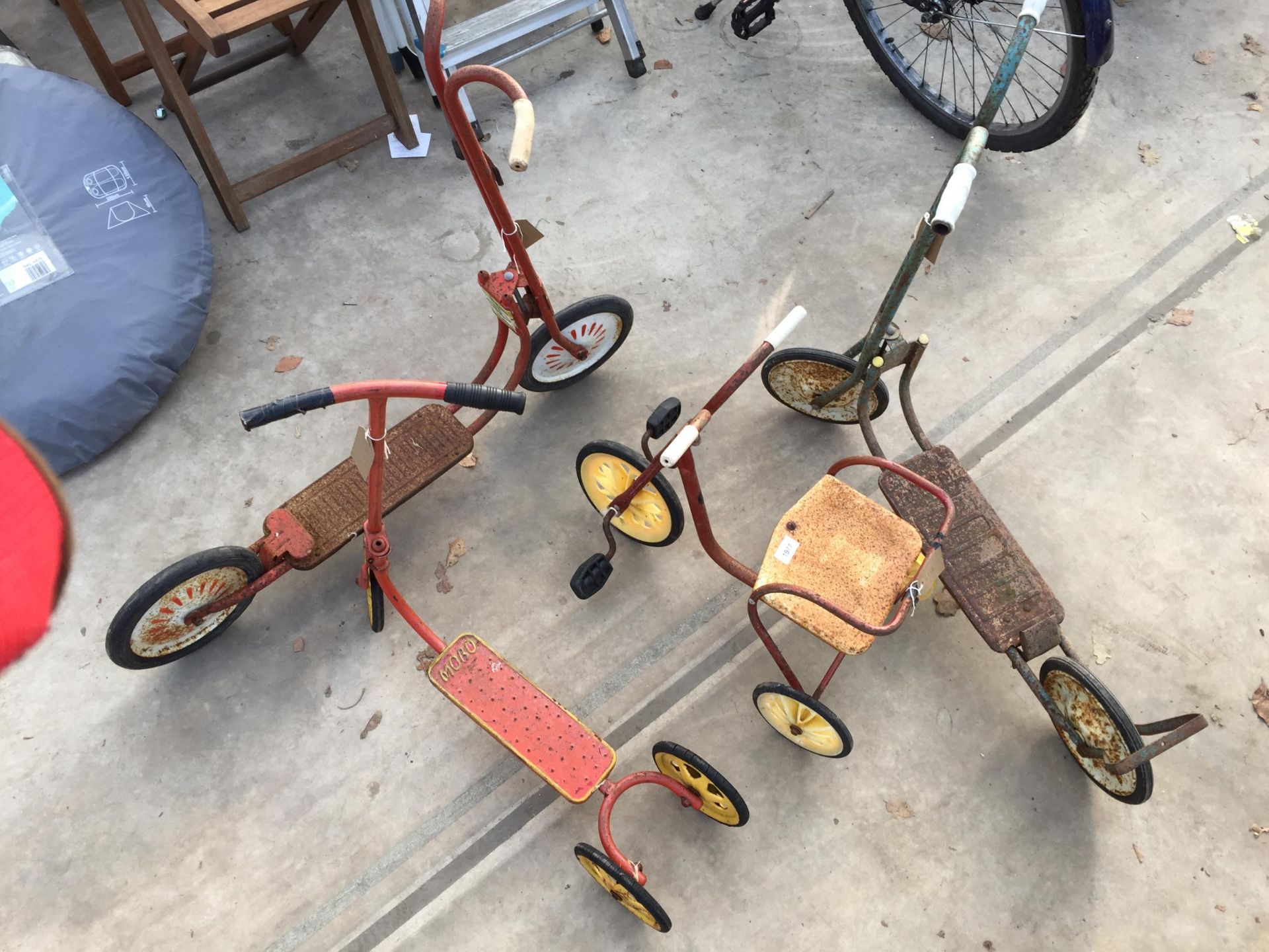 THREE VINTAGE CHILDS SCOOTERS AND A CHILDS TRICYCLE - Image 2 of 3